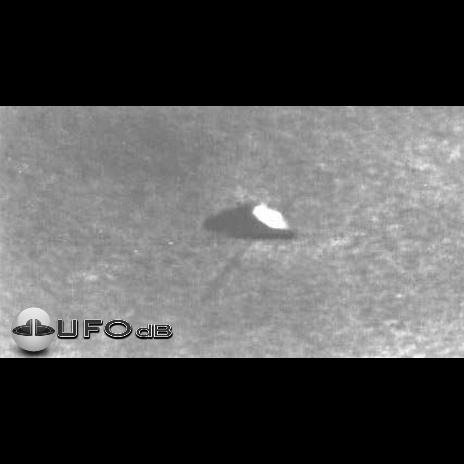 Dark grey UFO picture showing flying saucer near the city of Namur UFO Picture #50-1