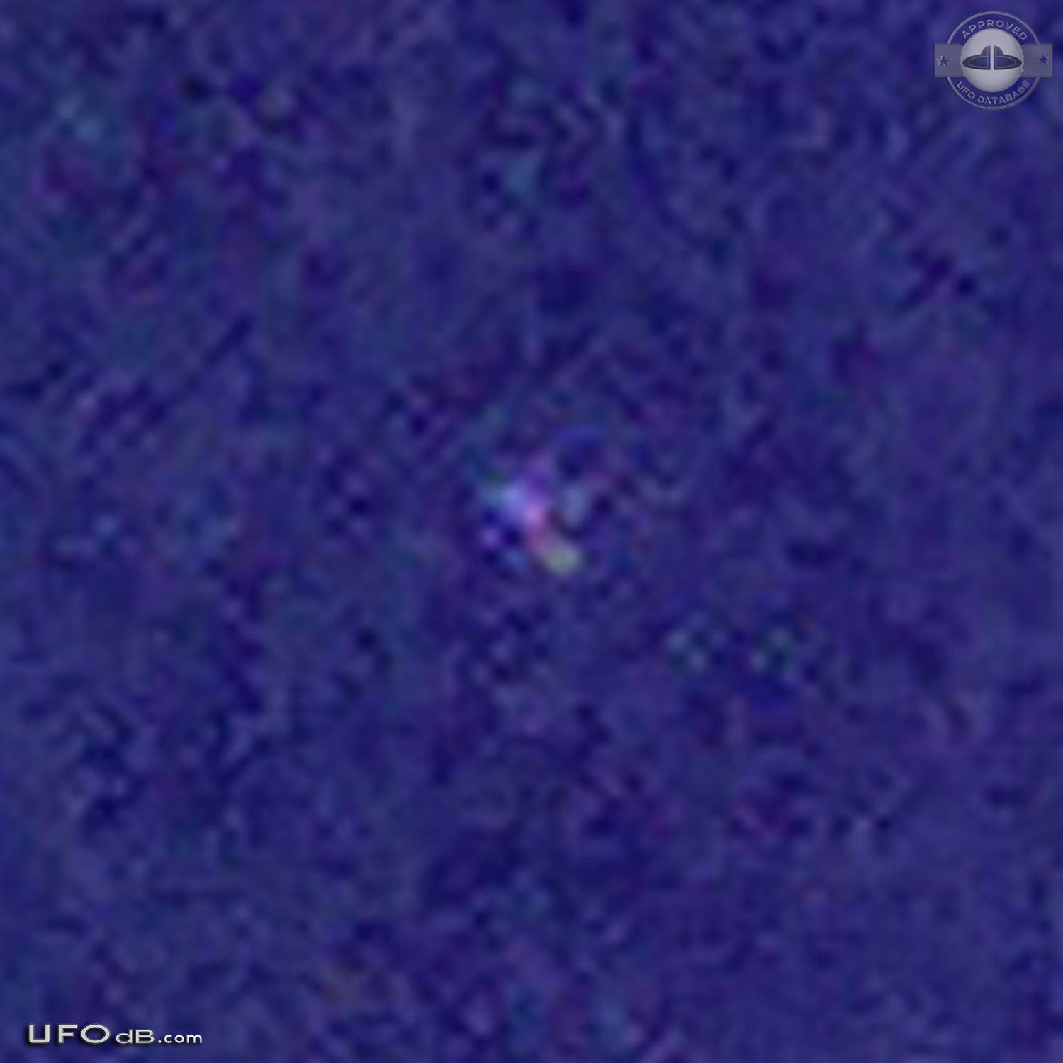 Coloful twinkling Star shaped UFO seen over Chicago, Illinois  2012 UFO Picture #500-4