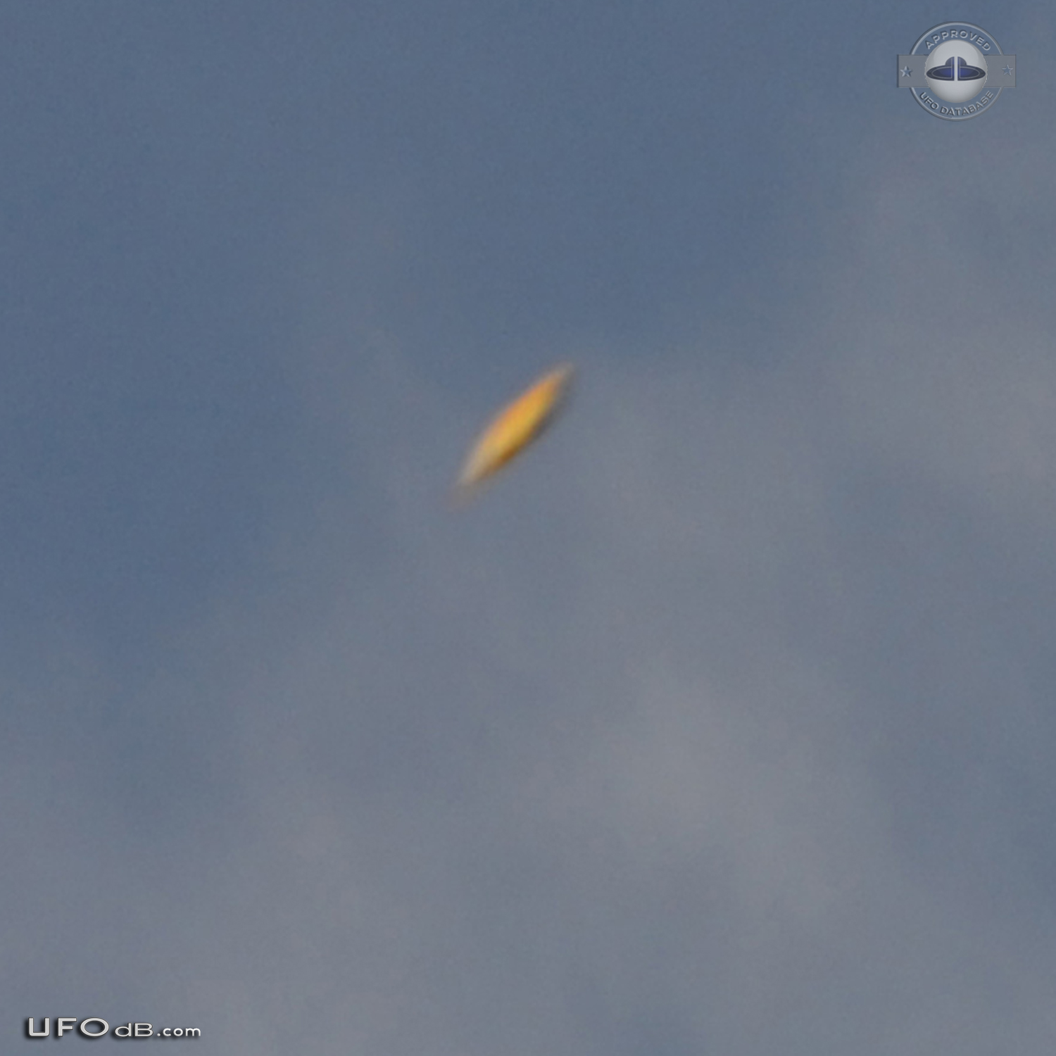 Orange Saucer UFO caught on picture over Chatsworth, California 2012 UFO Picture #507-2