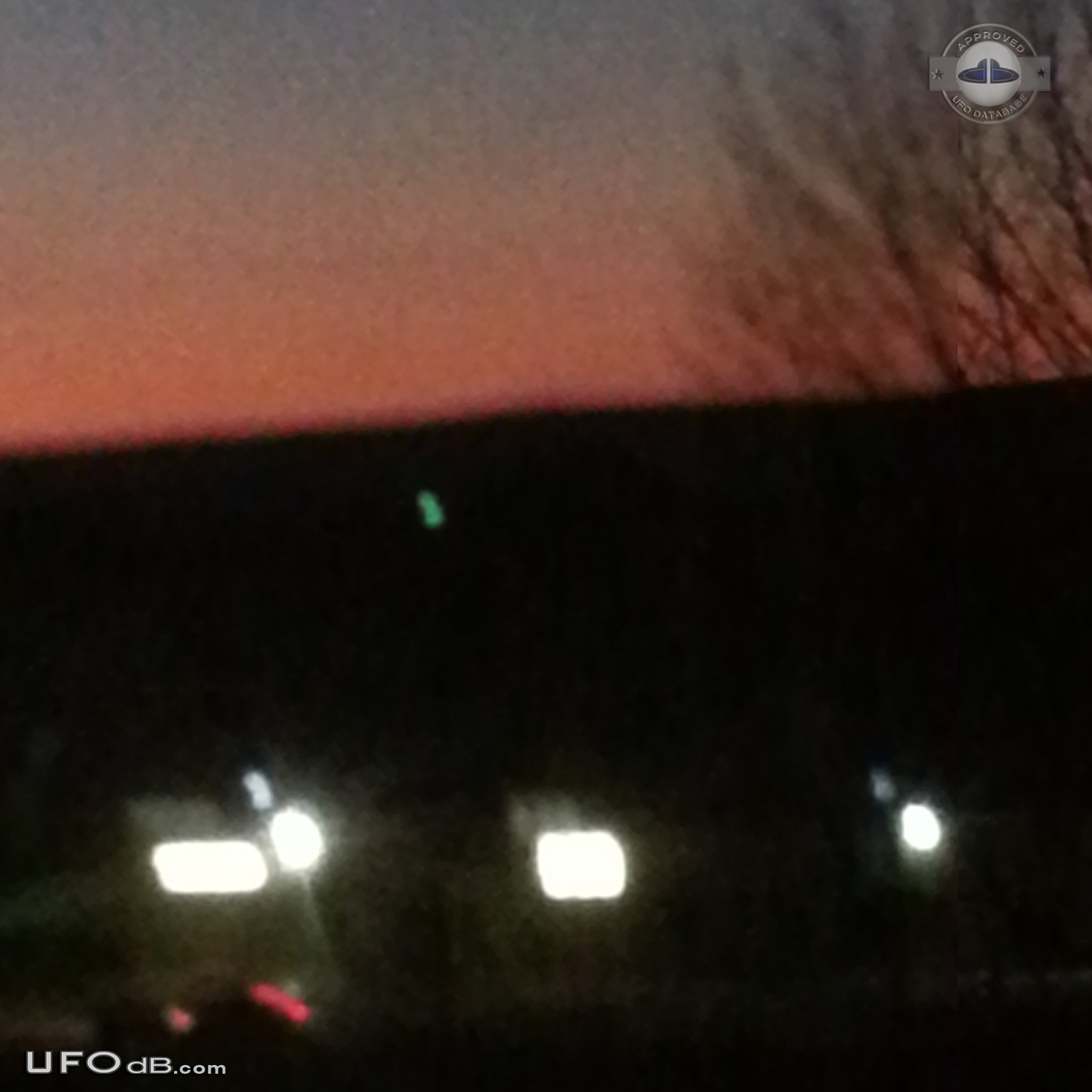 Rare event - Incredible Day and Night pictures of same UFO USA 2012 UFO Picture #509-2