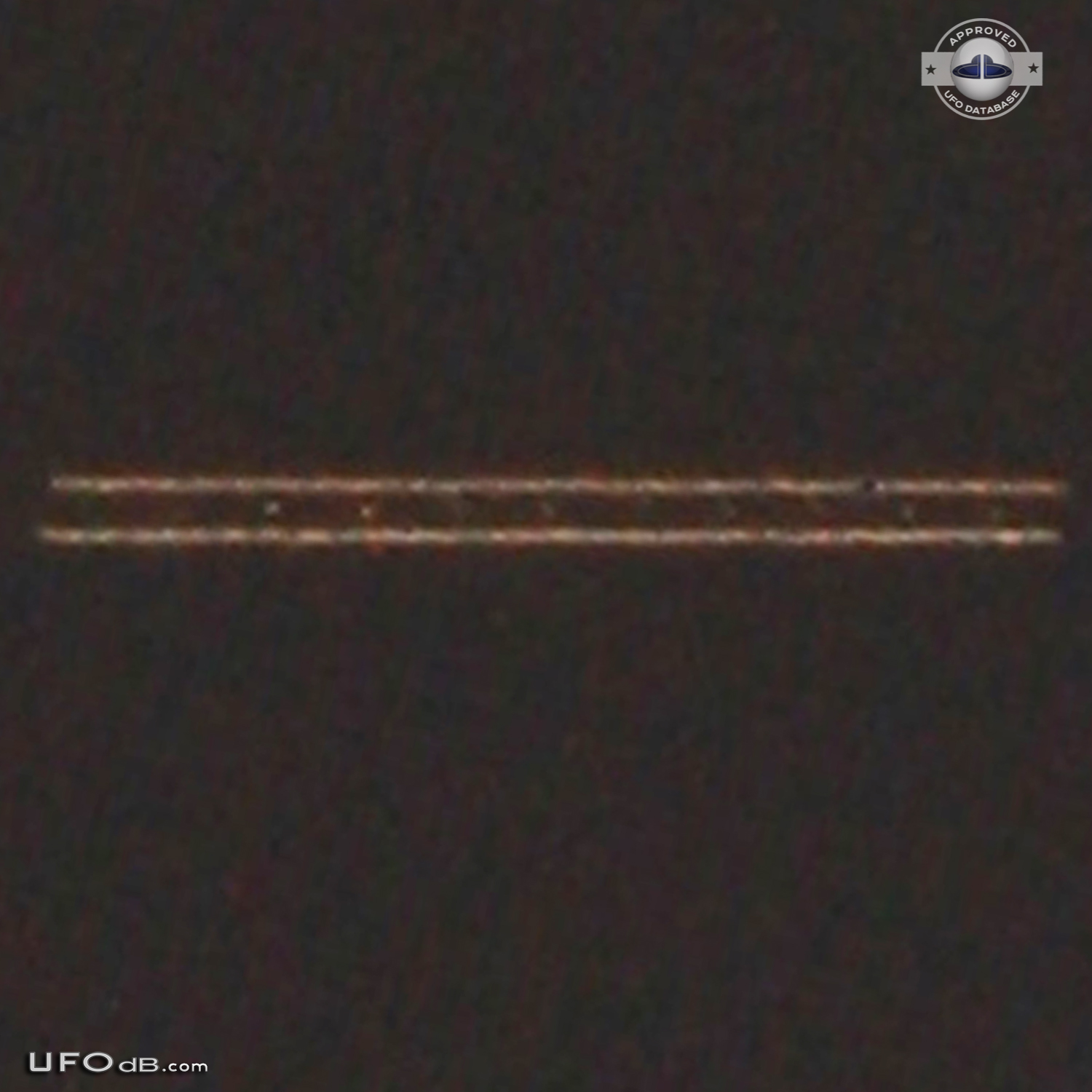 Long UFO ship in the space caught on picture over Toronto Ontario 2012 UFO Picture #514-4