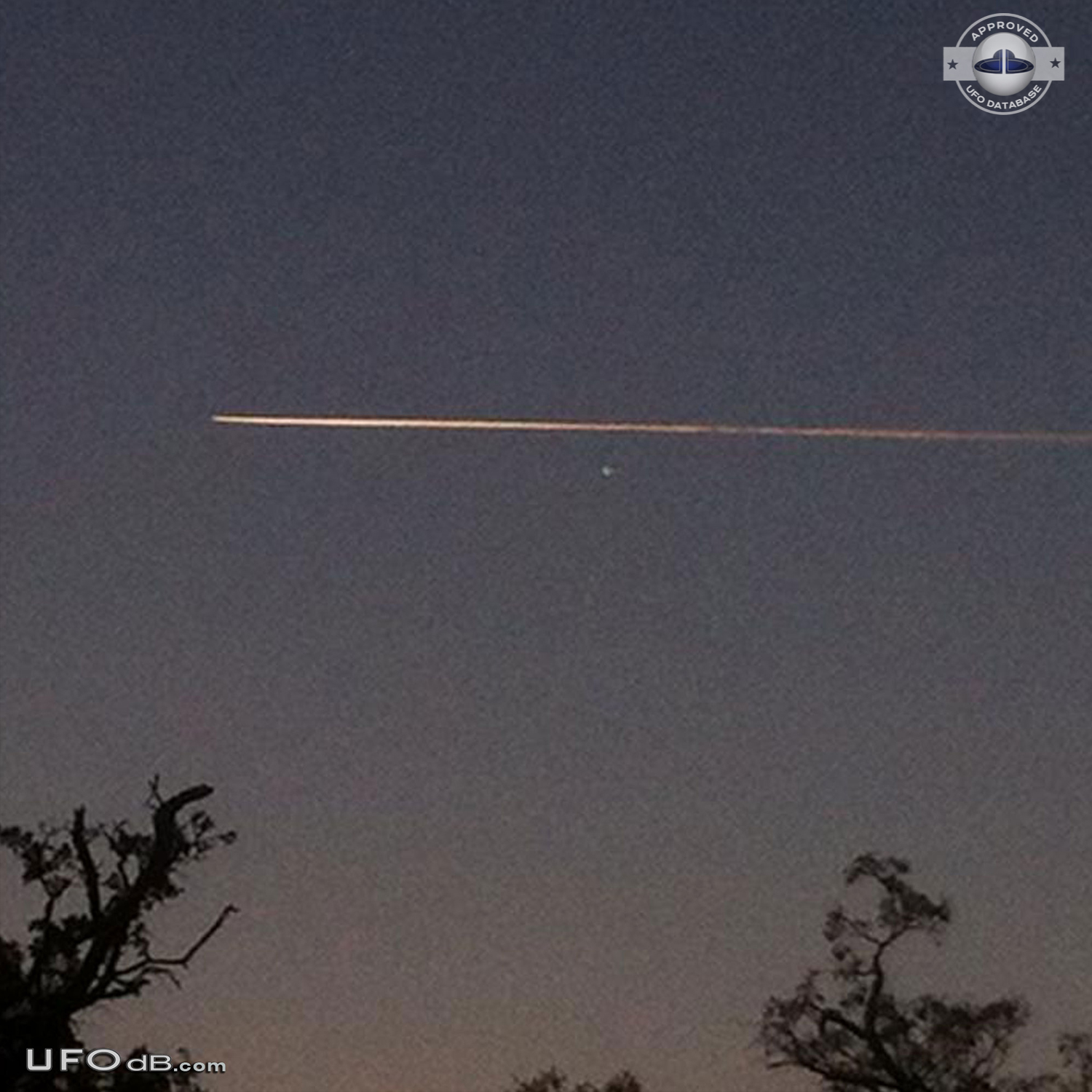 Photos of vaportrail in sunrise get UFO near plane in Evant Texas 2012 UFO Picture #519-1
