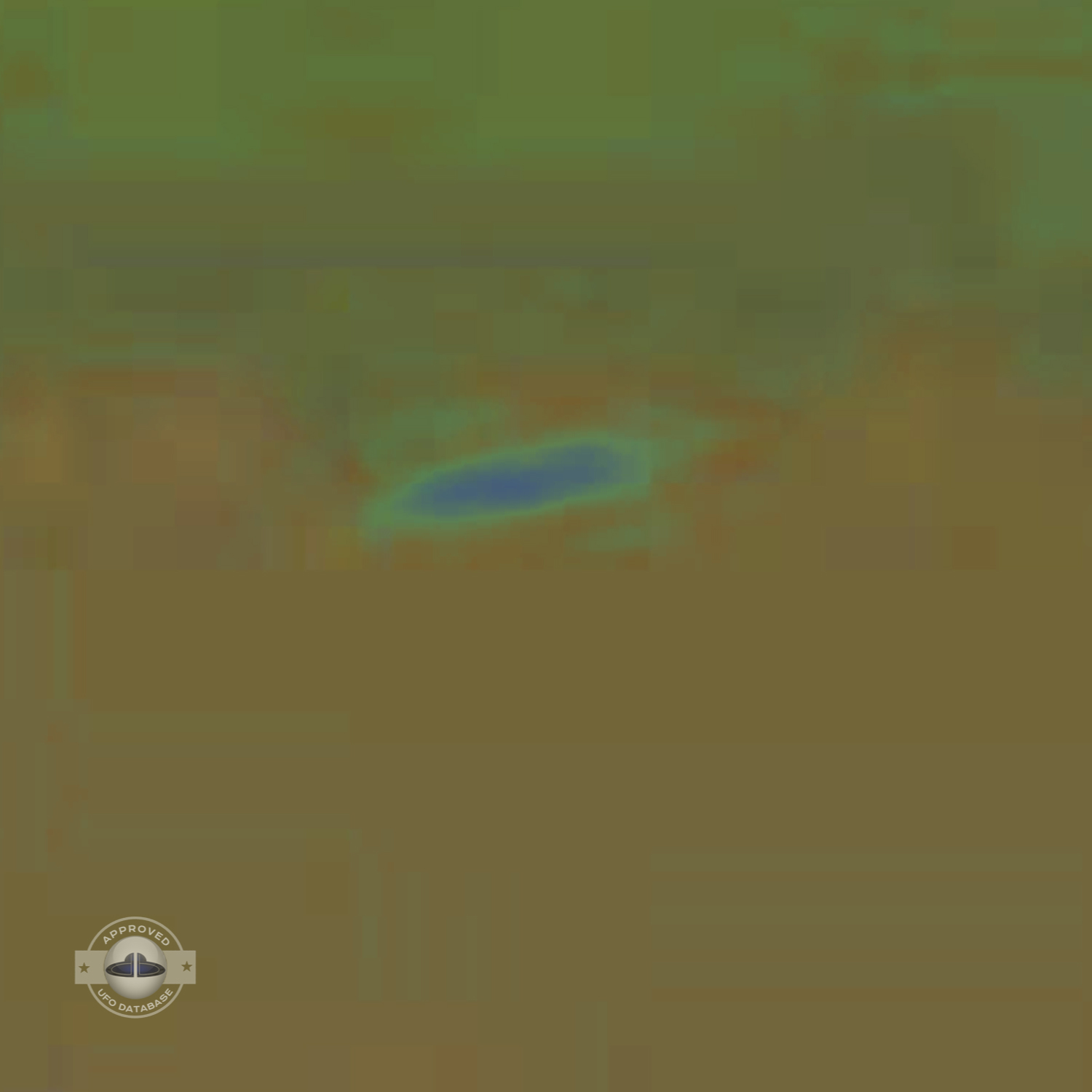 UFO picture taken in the Ica Region of Peru next to the Nazca region UFO Picture #53-7