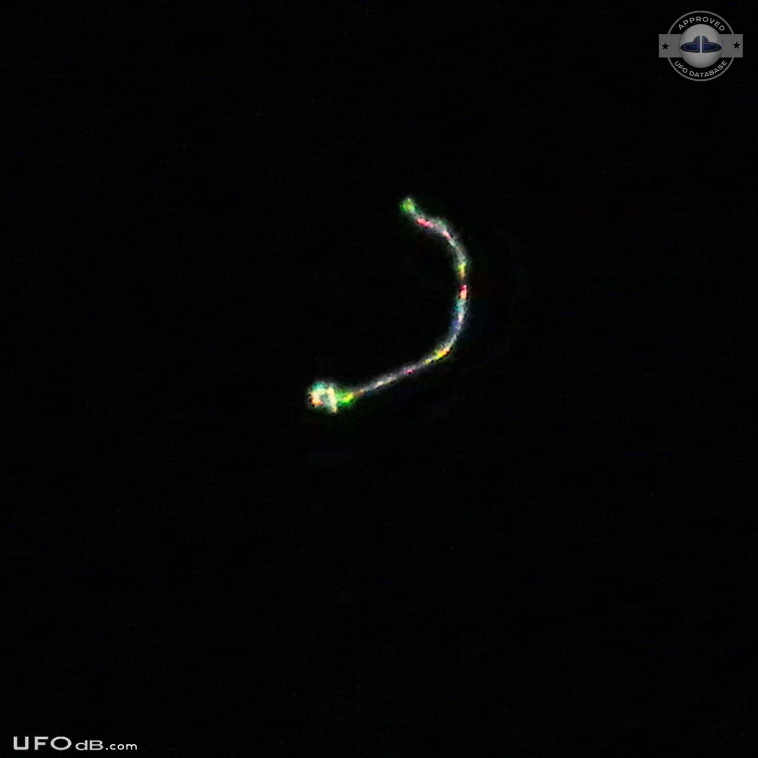 UFO Point of light with trail and colour variations Kvilletorp Sweden UFO Picture #549-5