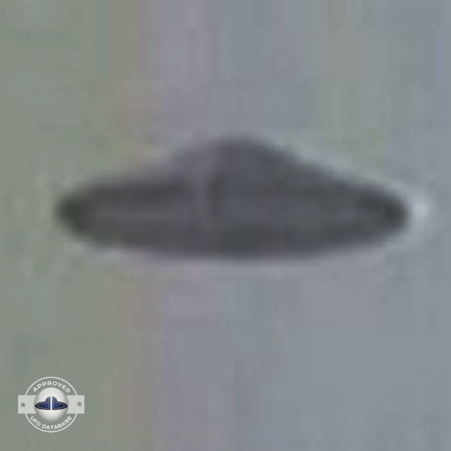 Mexico city August 6 1997 UFO Pictures from famous video (UFOdB.com) UFO Picture #55-6