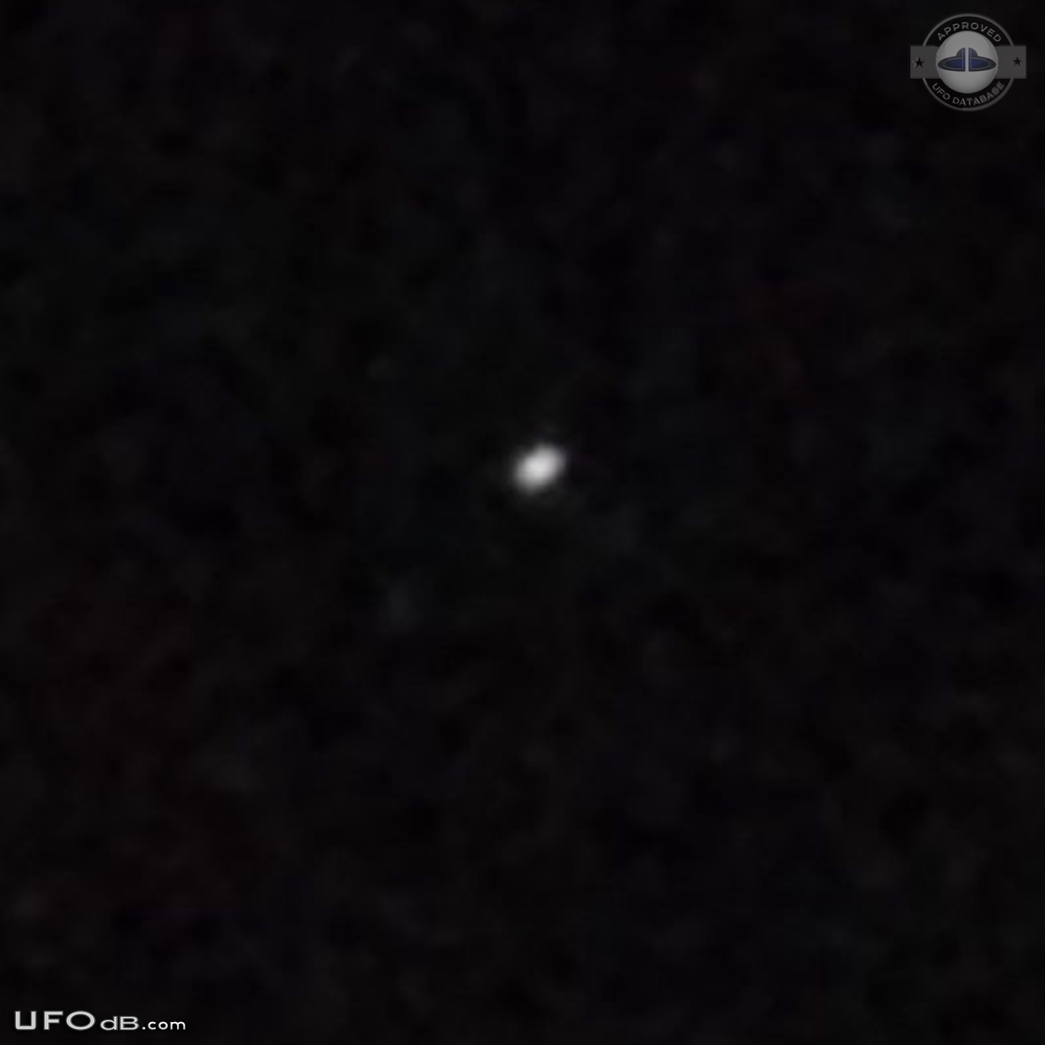UFO with tentacles with reddish color seen over Magee, Mississipi 2014 UFO Picture #561-6