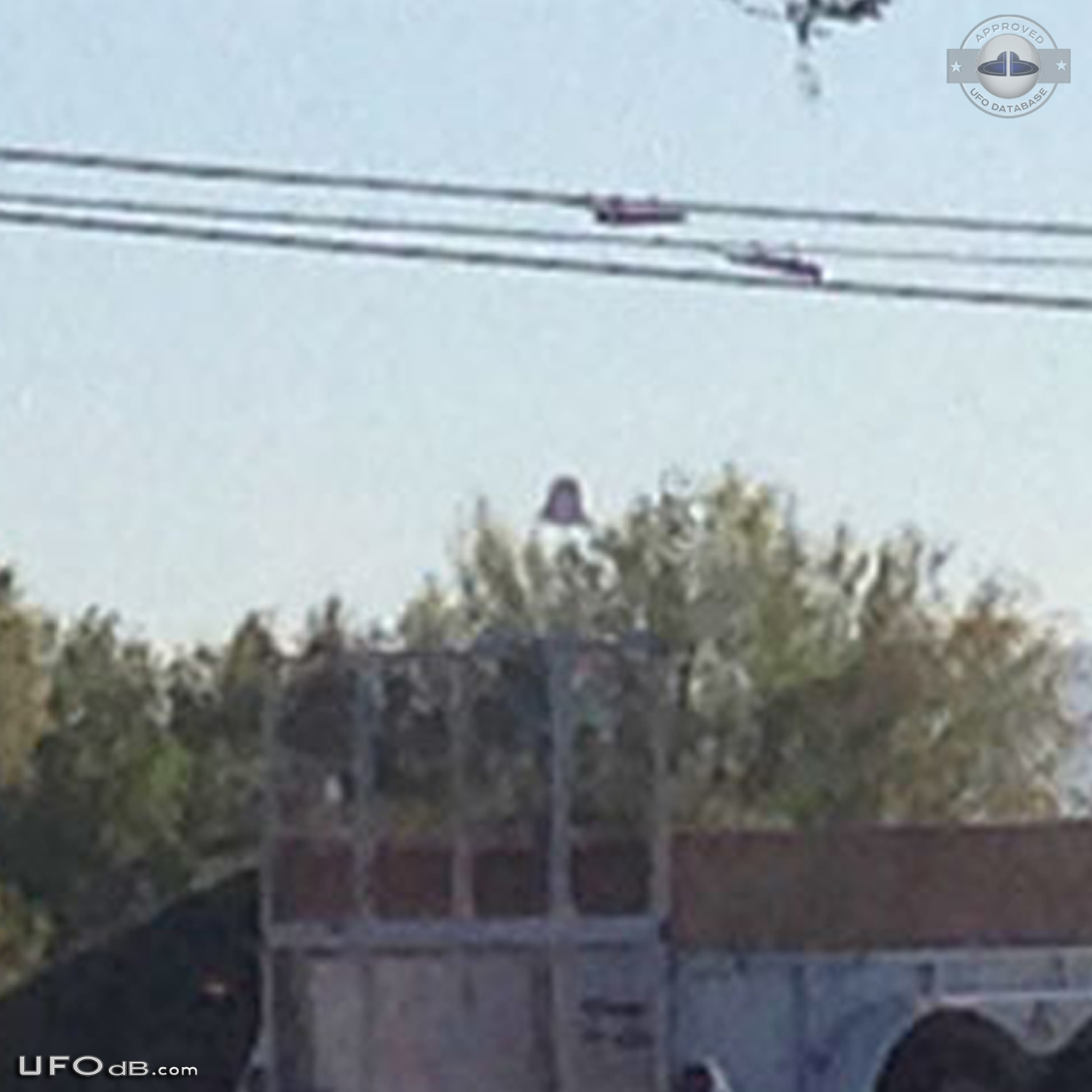 Massive Bell Shaped UFO over Sawtooth National Forest in Idaho 2014 UFO Picture #566-5