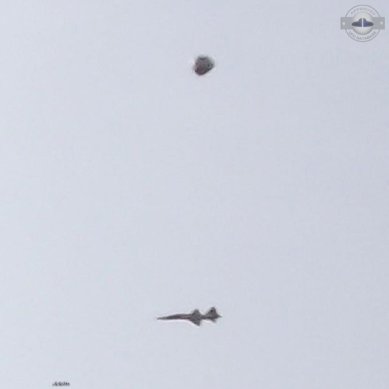 F-5 fighter aircraft seen near UFO in Doganbey, Aegean in Turkey 20144 UFO Picture #569-3