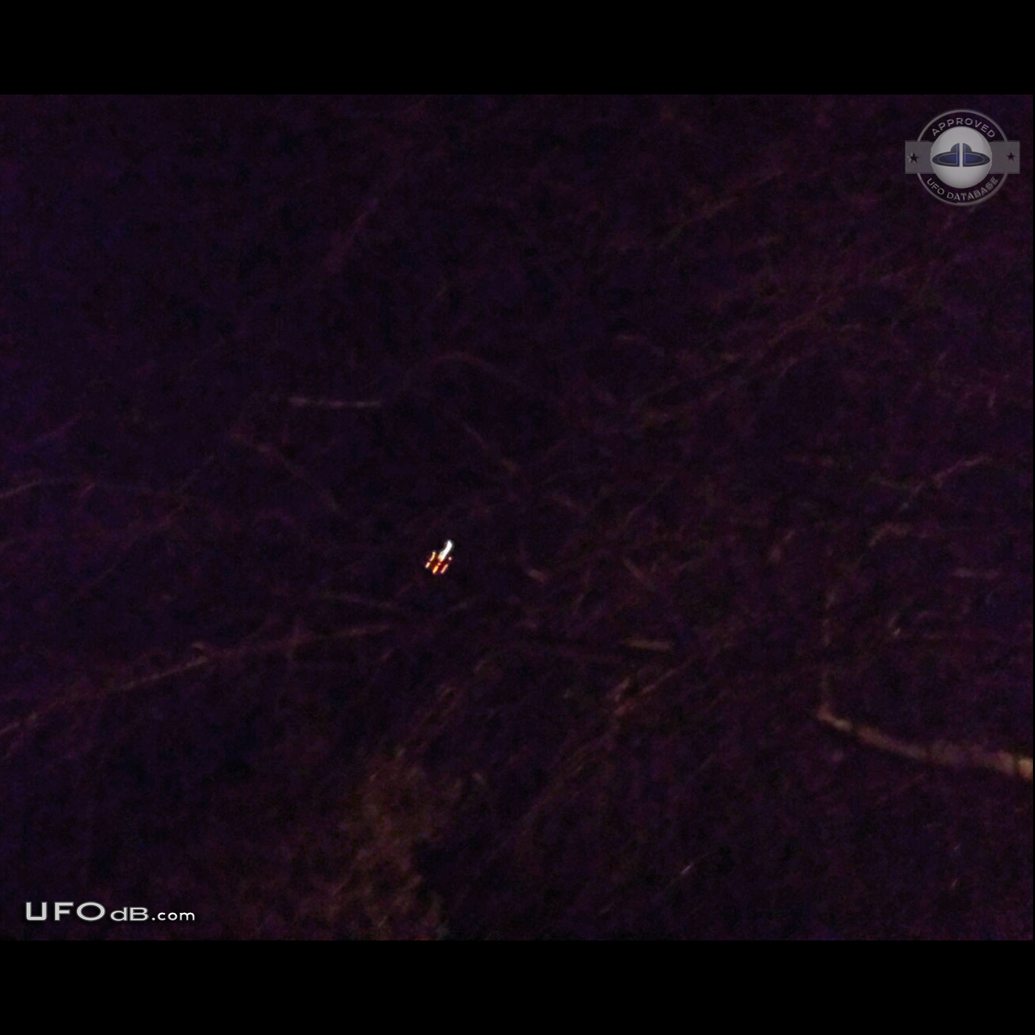 Strange object in the sky of Timmins Ontario Canada on January 22 2015 UFO Picture #581-1
