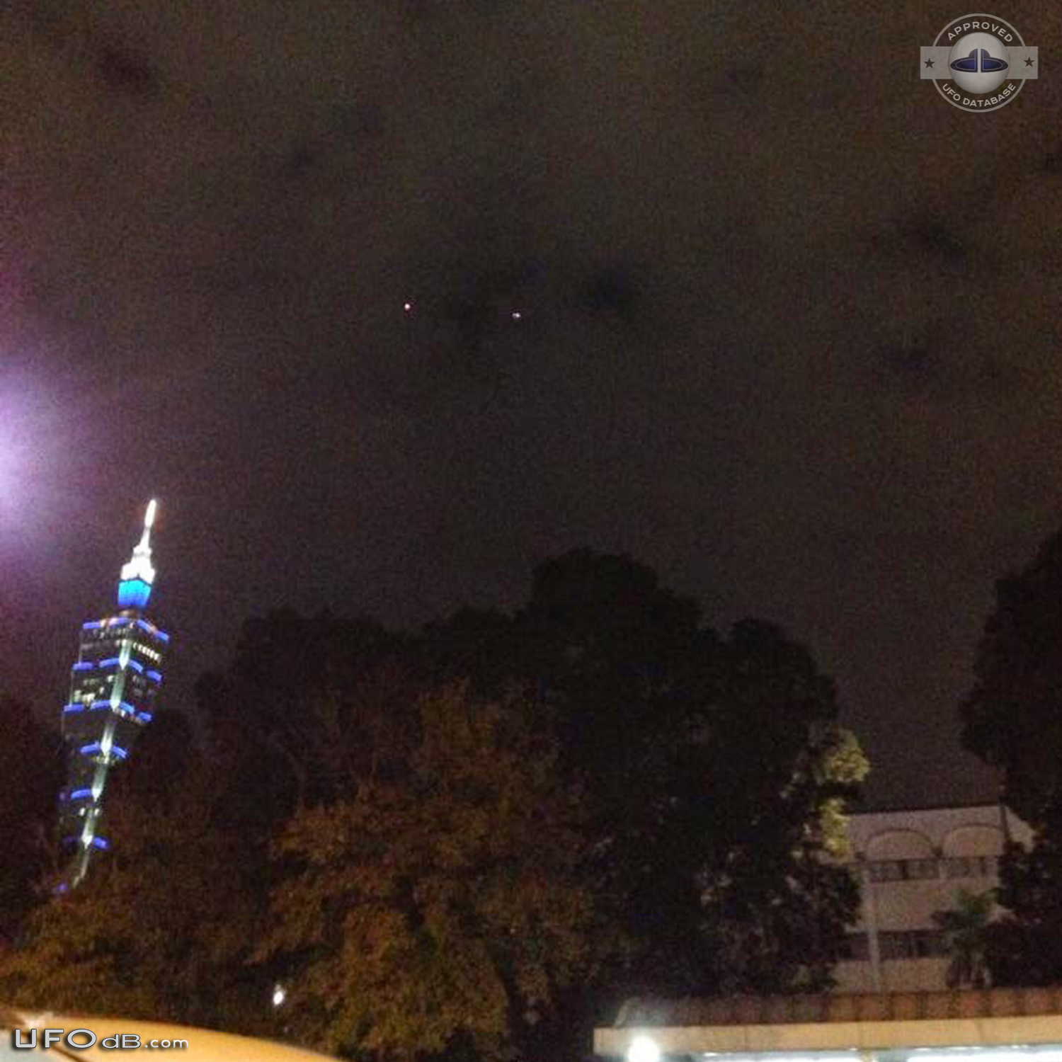 two blue lights UFO seen near Taipei 101 building Dec 2014 UFO Picture #585-1