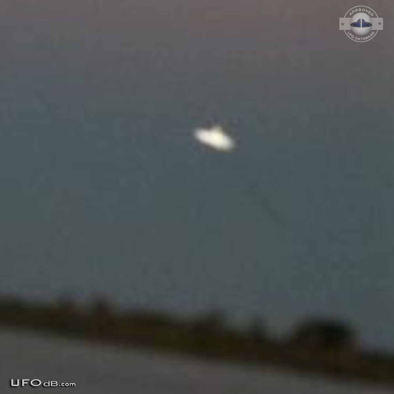 Fishermen surprised twice by UFO in Villa Ocampo Santa Fe AR 2015 UFO Picture #604-3