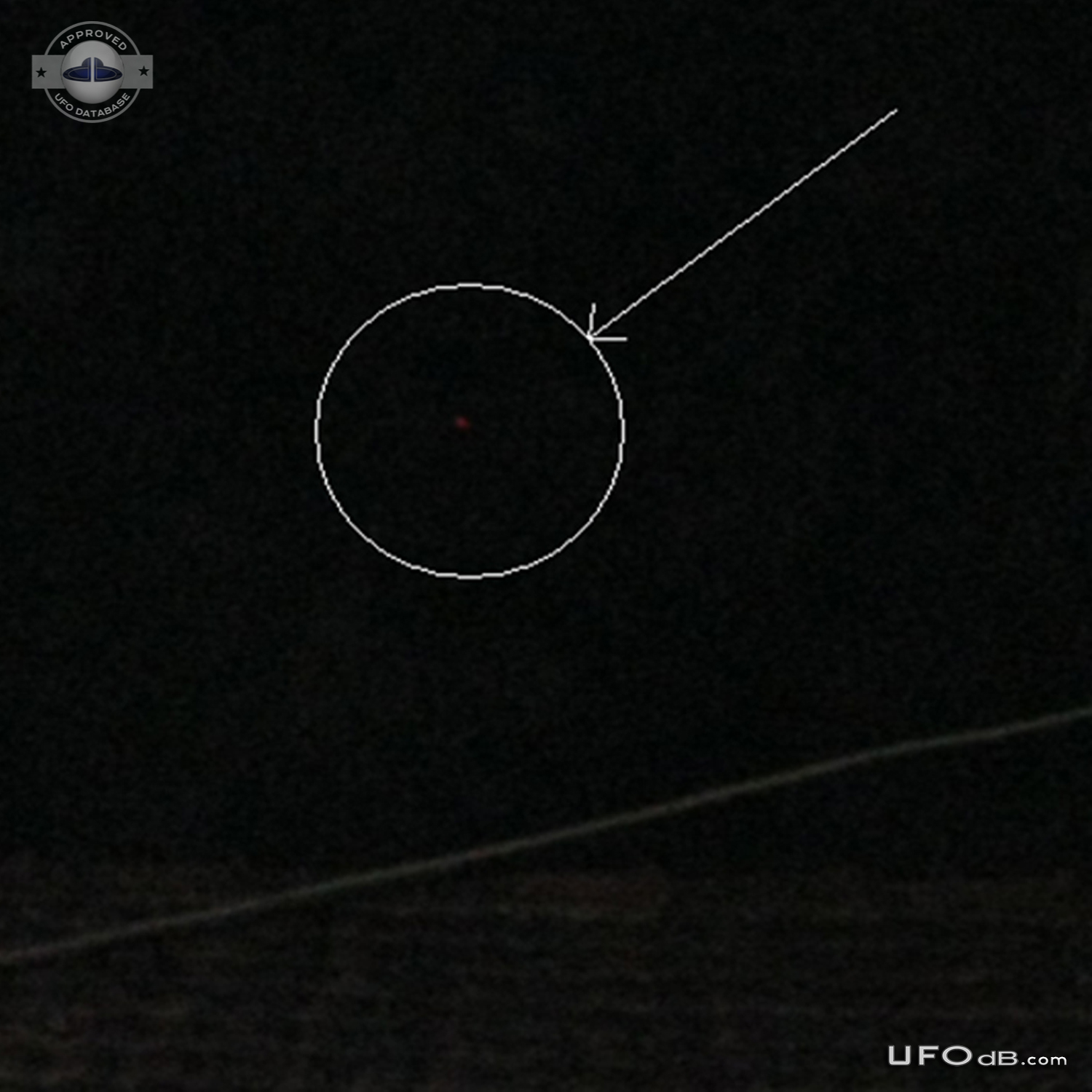 UFO over South sky in Gampaha Sri Lanka Changing Red,Blue,White lights UFO Picture #606-8