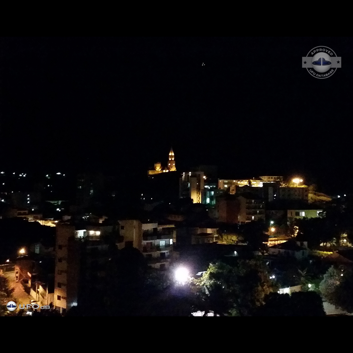 Triangular UFO over Church of Leopoldina, Minas Gerais Brazil 2014 UFO Picture #609-3