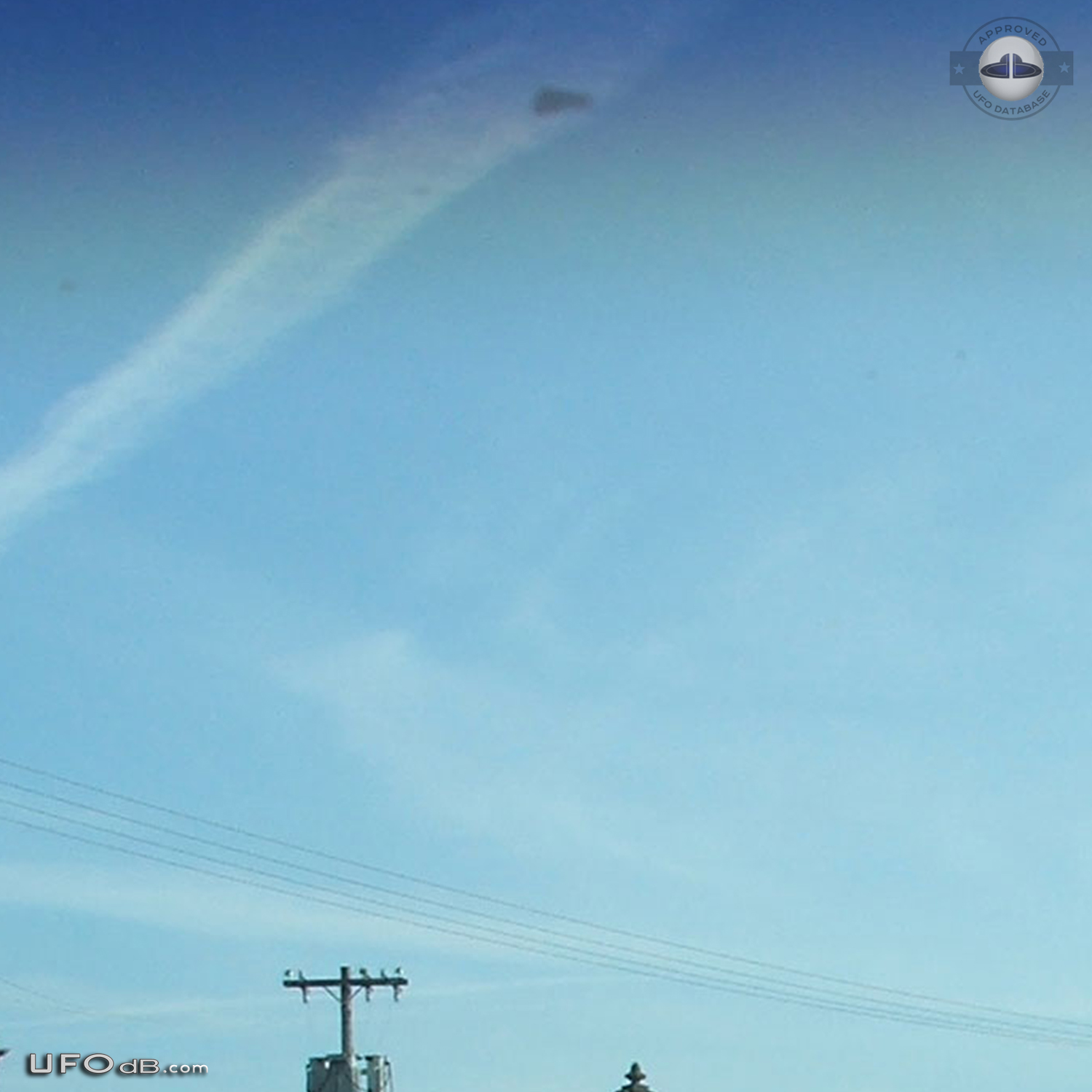 Triangular Black UFO in the sky of Weston, West Virginia USA 2015 UFO Picture #612-3