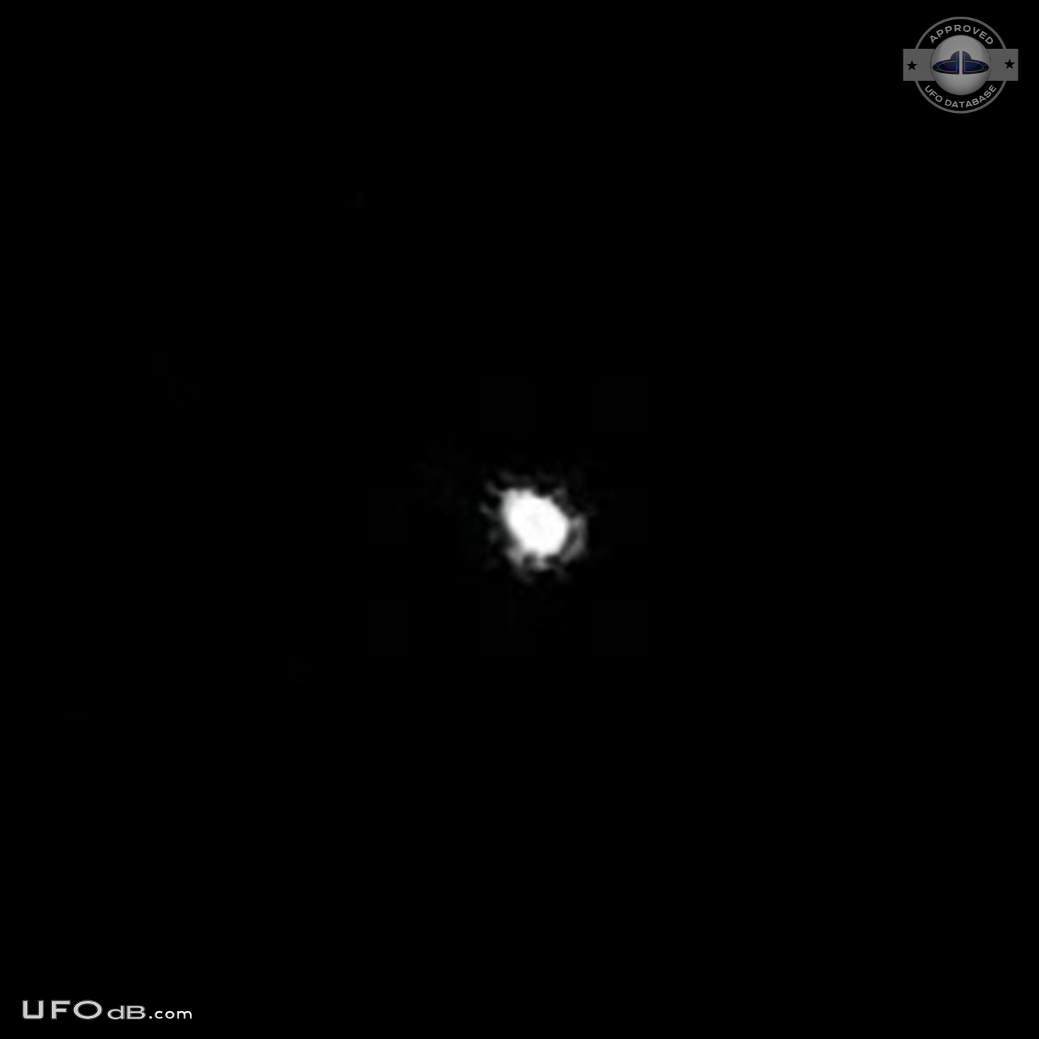 Super bright star turns out to be UFO - Kalama Washington USA 2015 UFO Picture #617-4