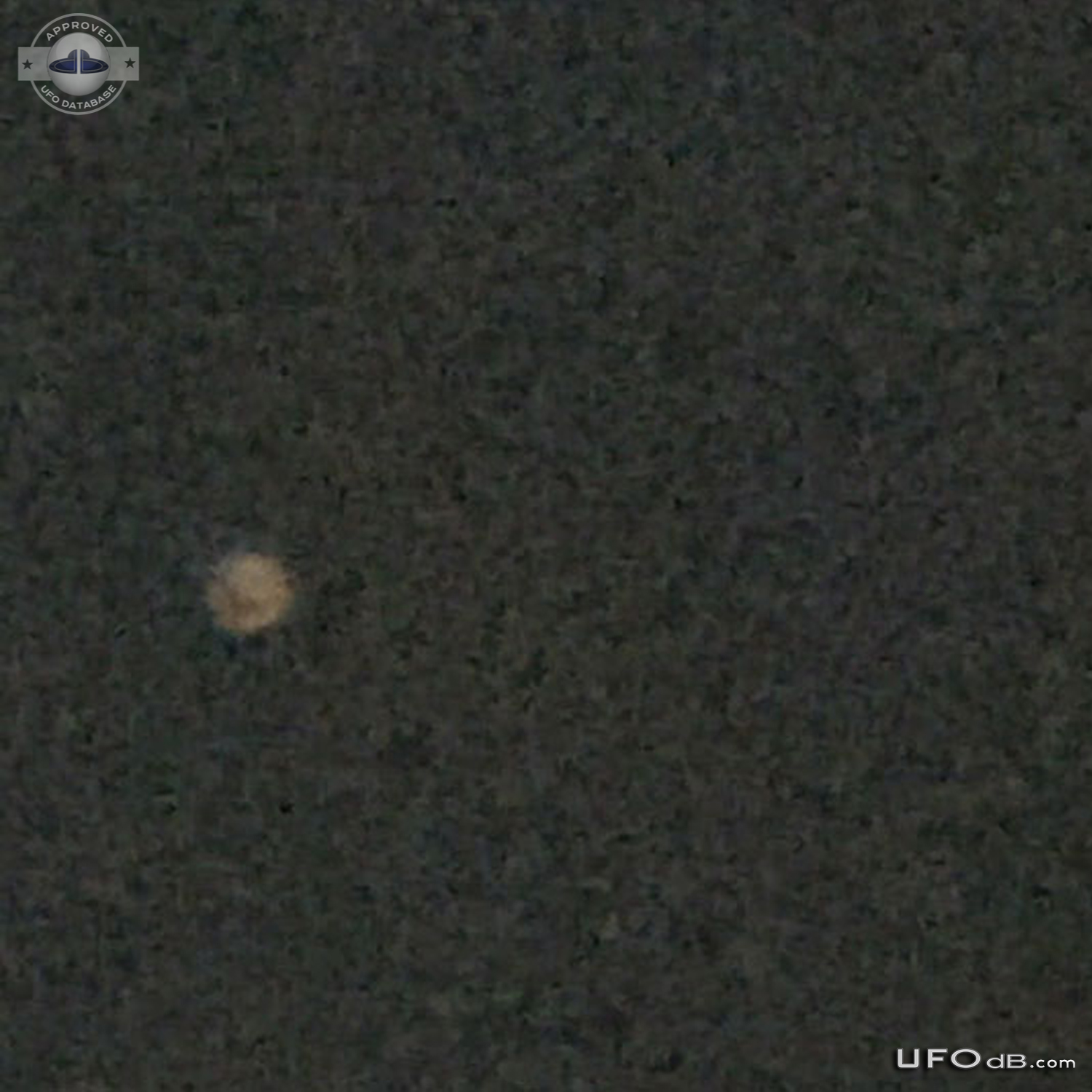 Many hovering UFOs with planes flying around them Weatherford, Texas UFO Picture #619-3