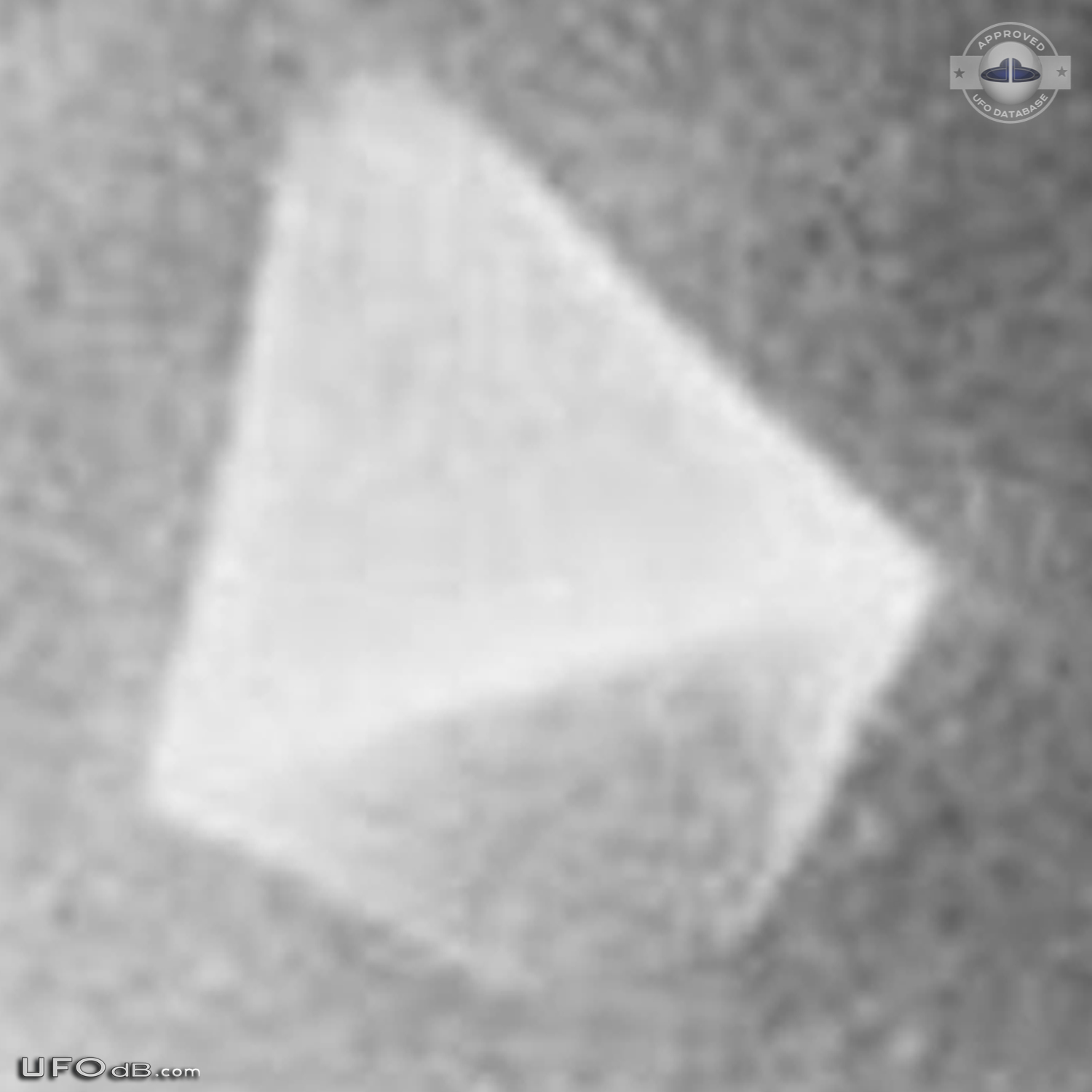 CIA Declassified UFO picture of 1968 in Maimi, Florida USA UFO Picture #630-5