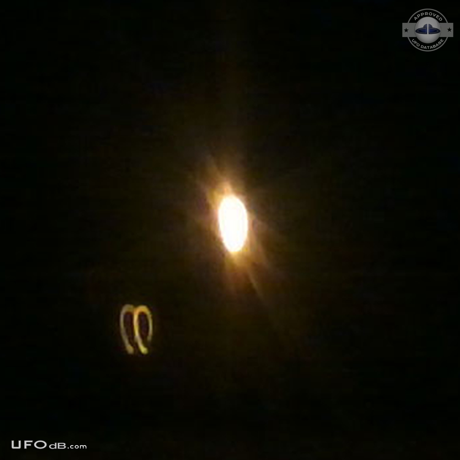 Two Jets follow UFO near Great Falls in Montana USA 2015 UFO Picture #644-3