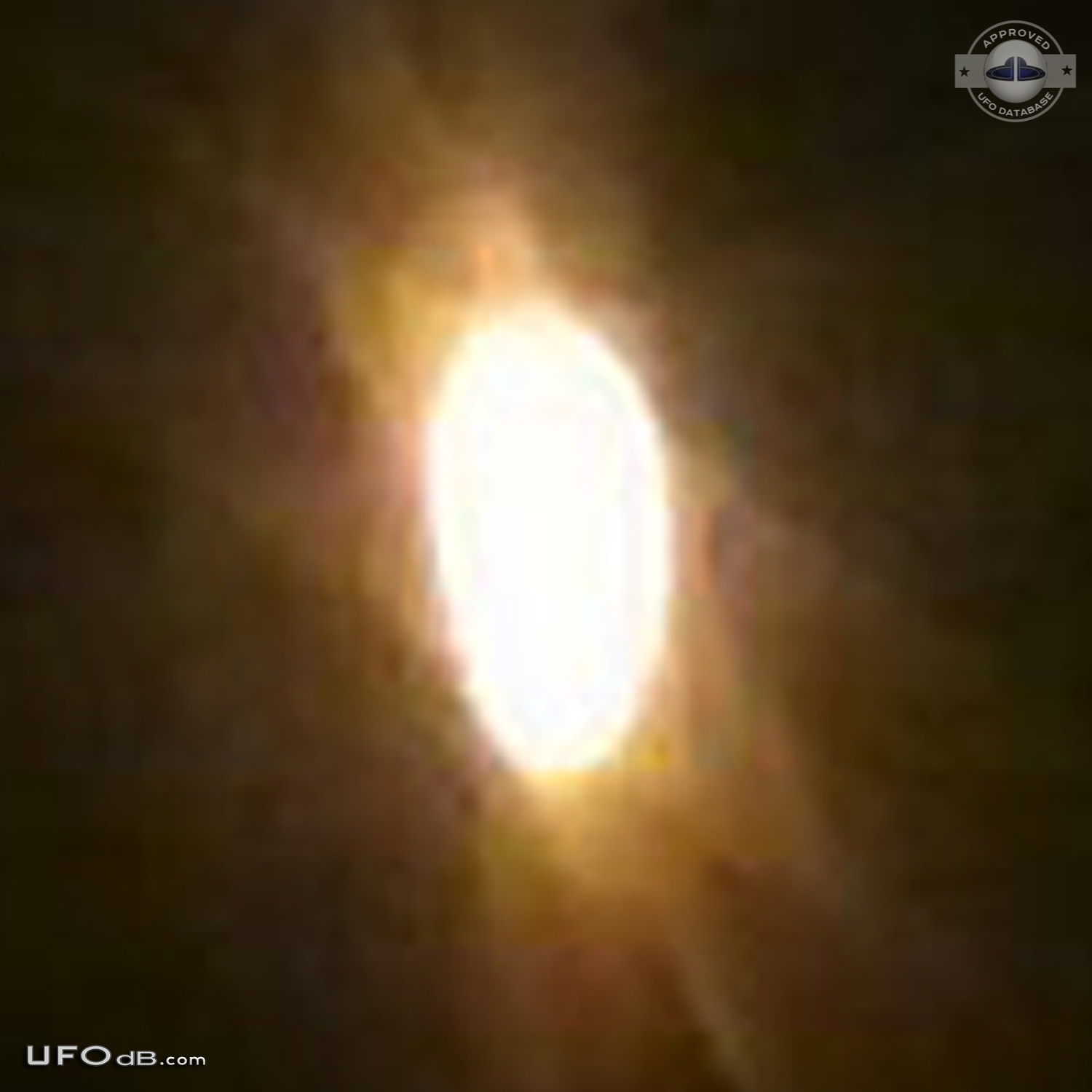 Two Jets follow UFO near Great Falls in Montana USA 2015 UFO Picture #644-4