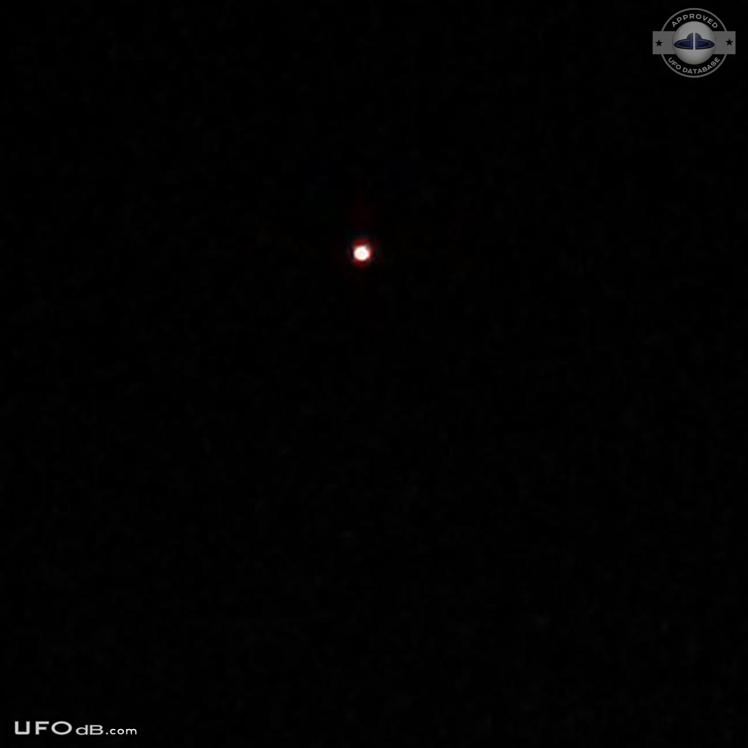 Spotted a UFO while taking my Girlfriend home South Carolina USA 2015 UFO Picture #648-3