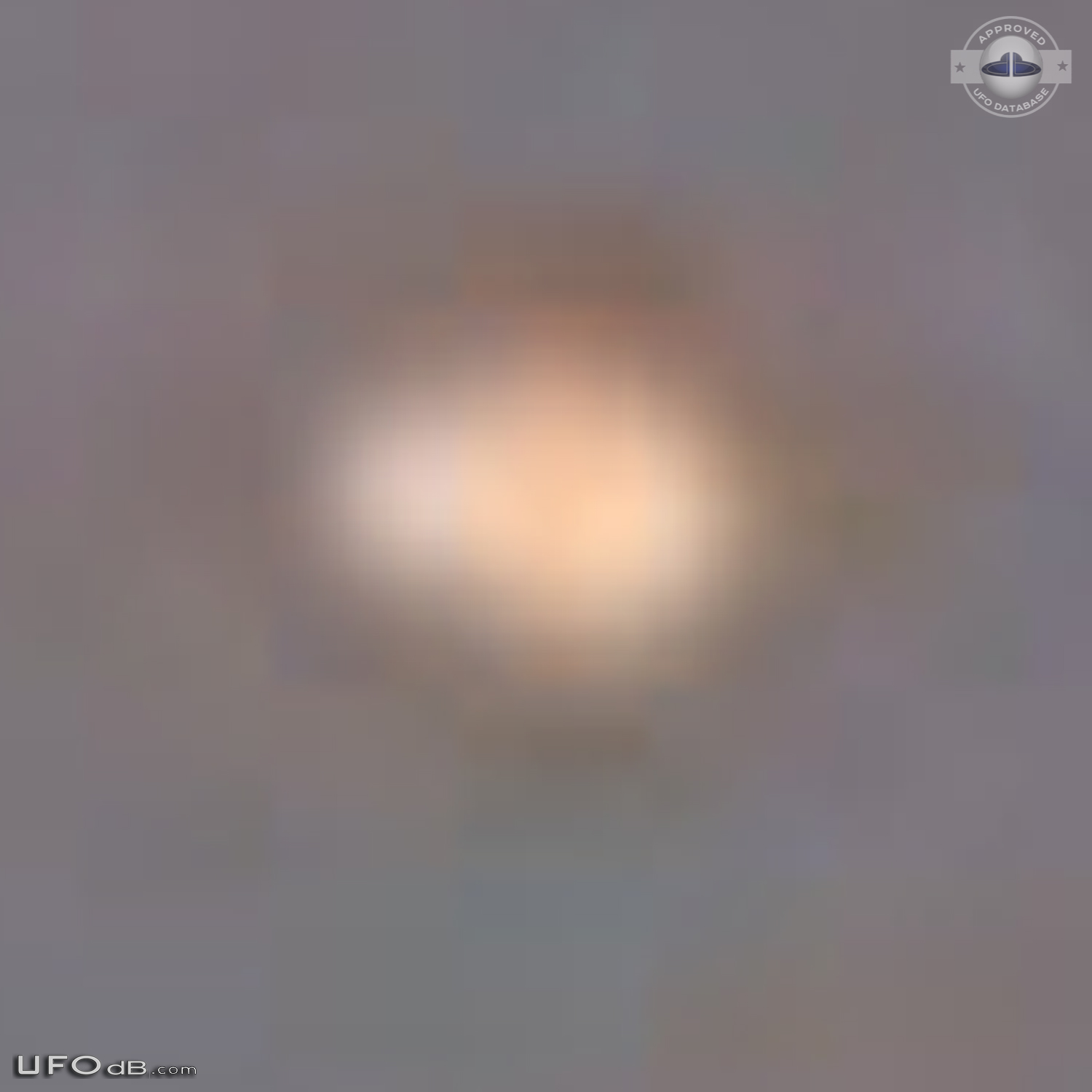 Day light large silver UFO in Fremantle Western Australia January 2015 UFO Picture #655-5