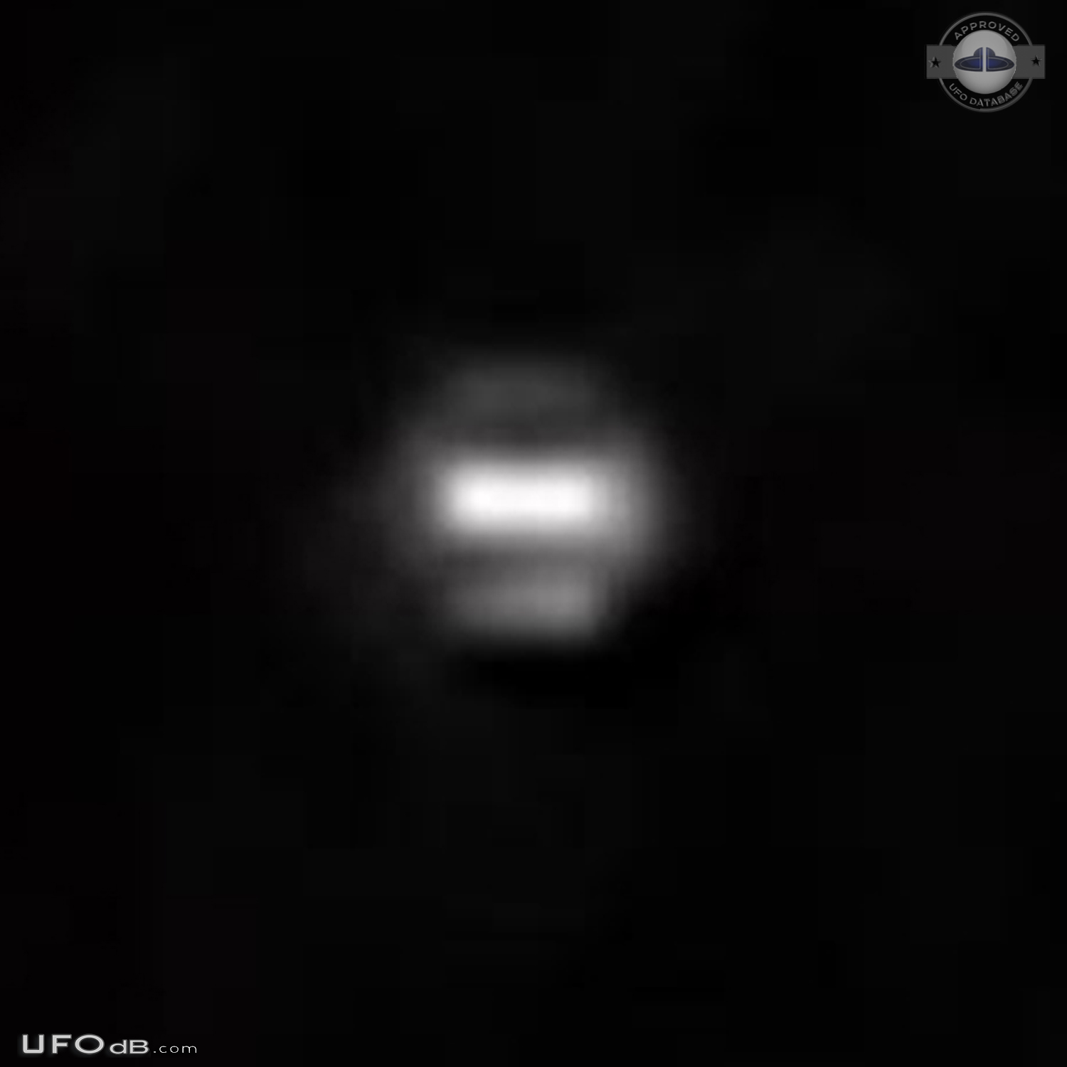 Airplane Passenger UFO sighting from Phoenix Bound Plan March 2015 UFO Picture #661-3