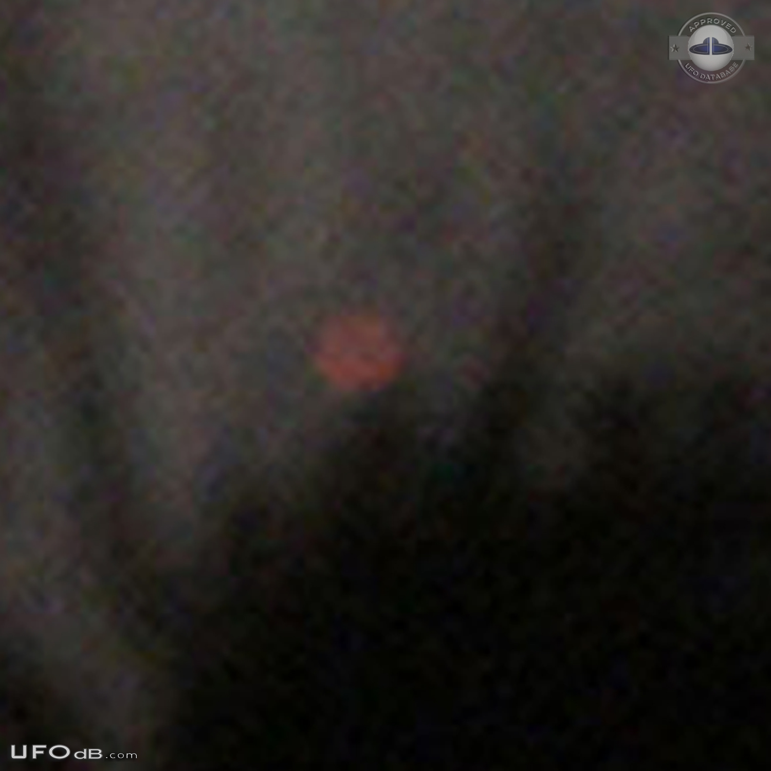 red-orange UFO pulsing, moving straight slowly Surrey BC Canada 2015 UFO Picture #664-5