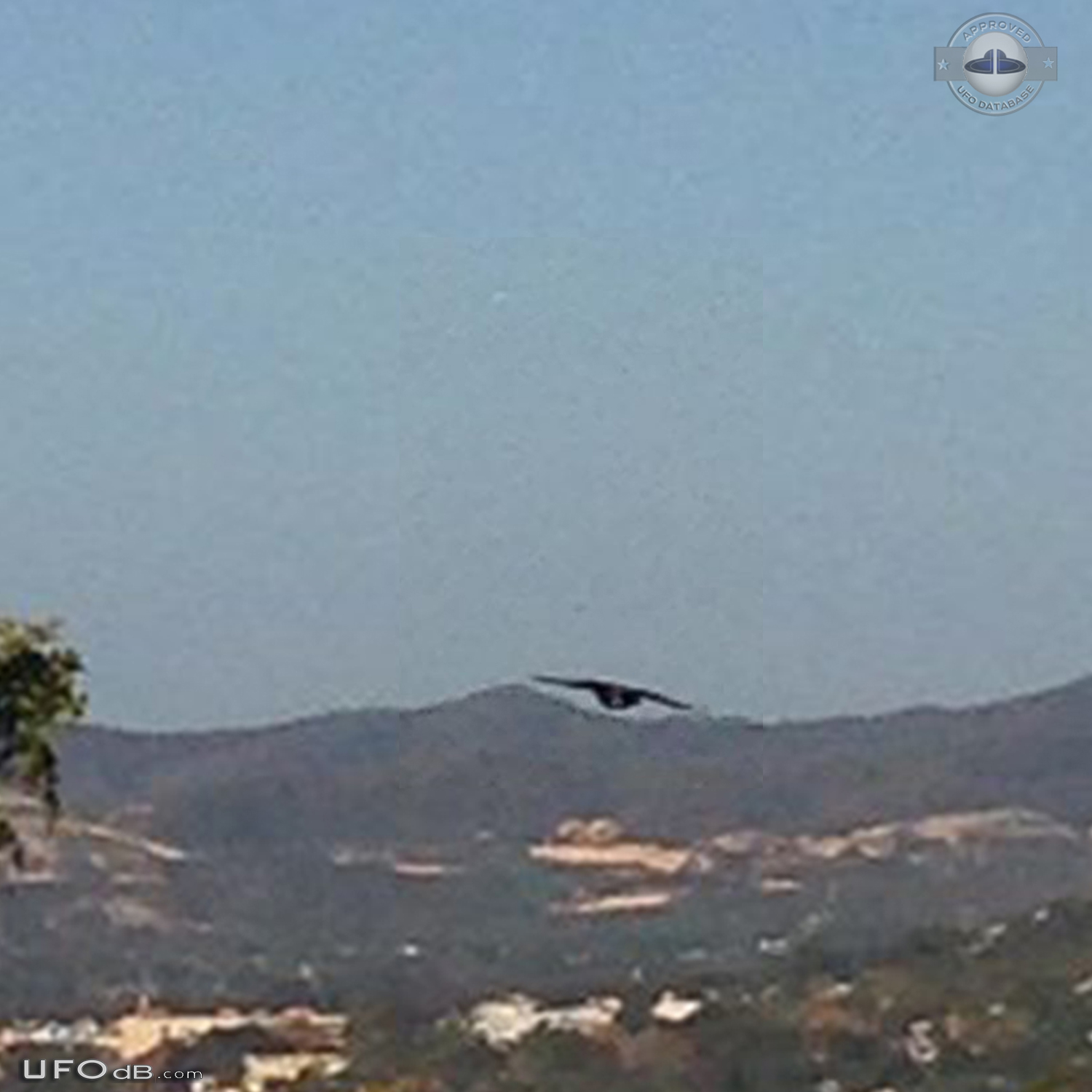 UFO is stationary above a walmart over Ponce in Puerto Rico March 2015 UFO Picture #667-2