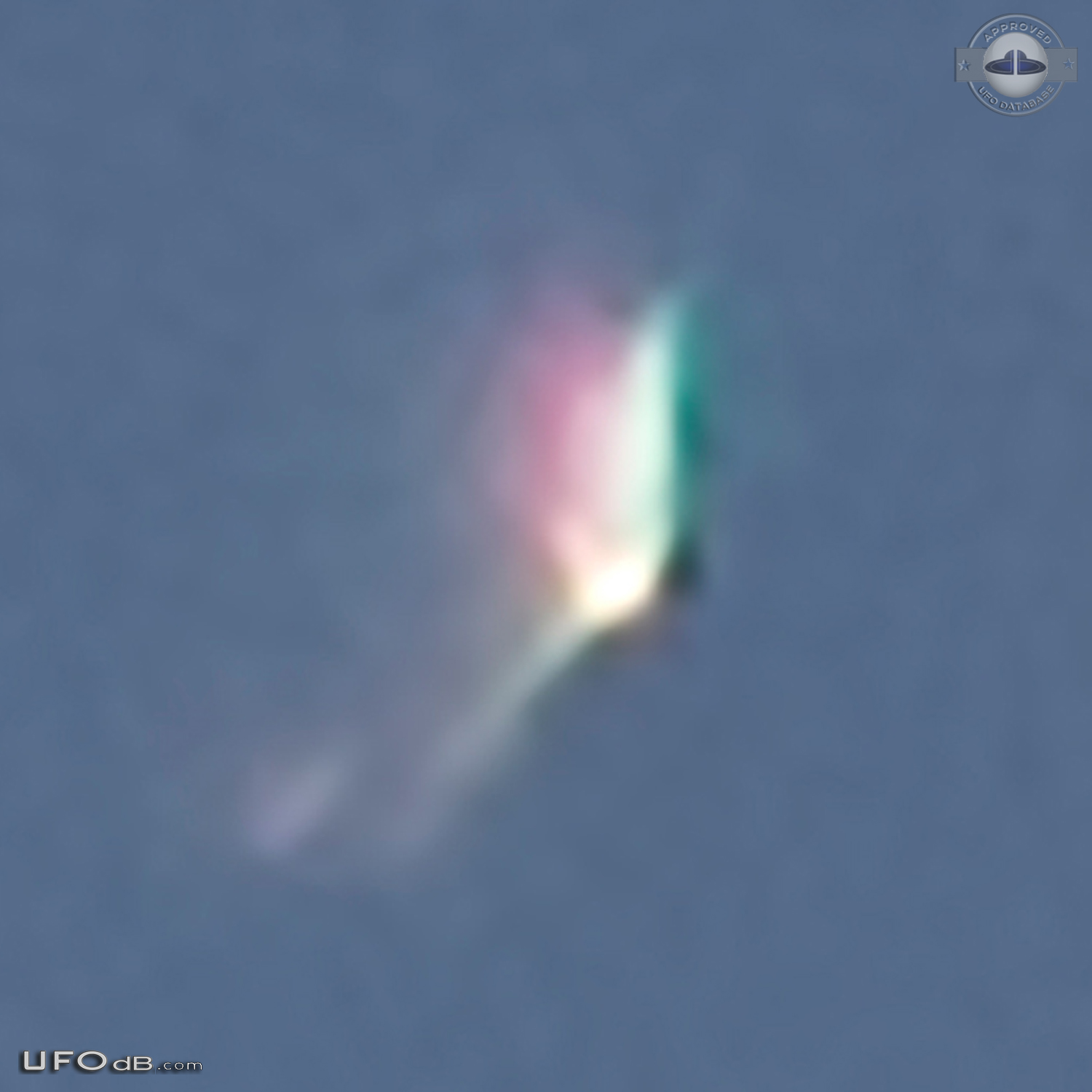Sequantials Photos of strange UFO over Avaré São Paulo Brazil 2015 UFO Picture #668-6