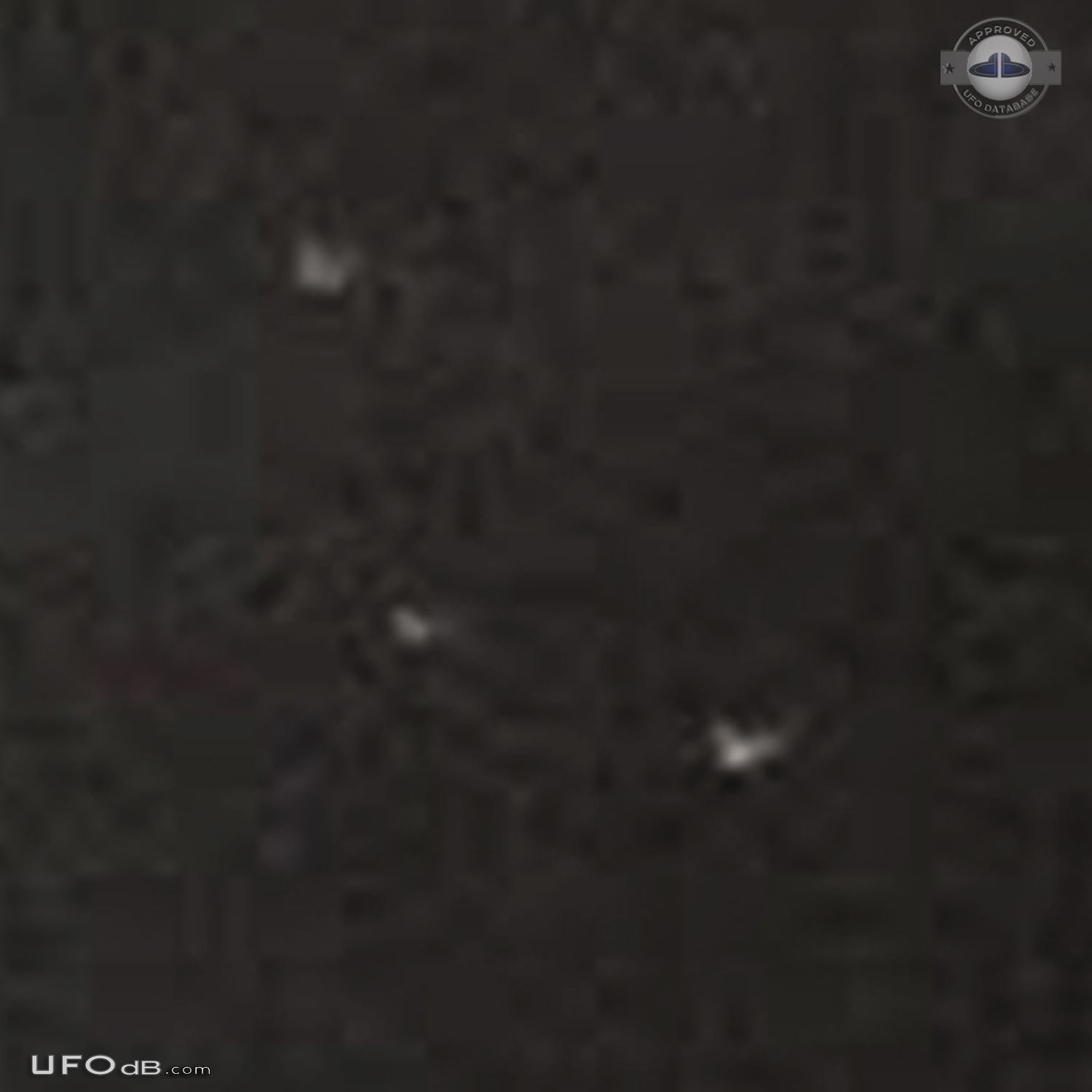 Triangular UFO Down the street from a weapons factory Florida UFO Picture #673-4