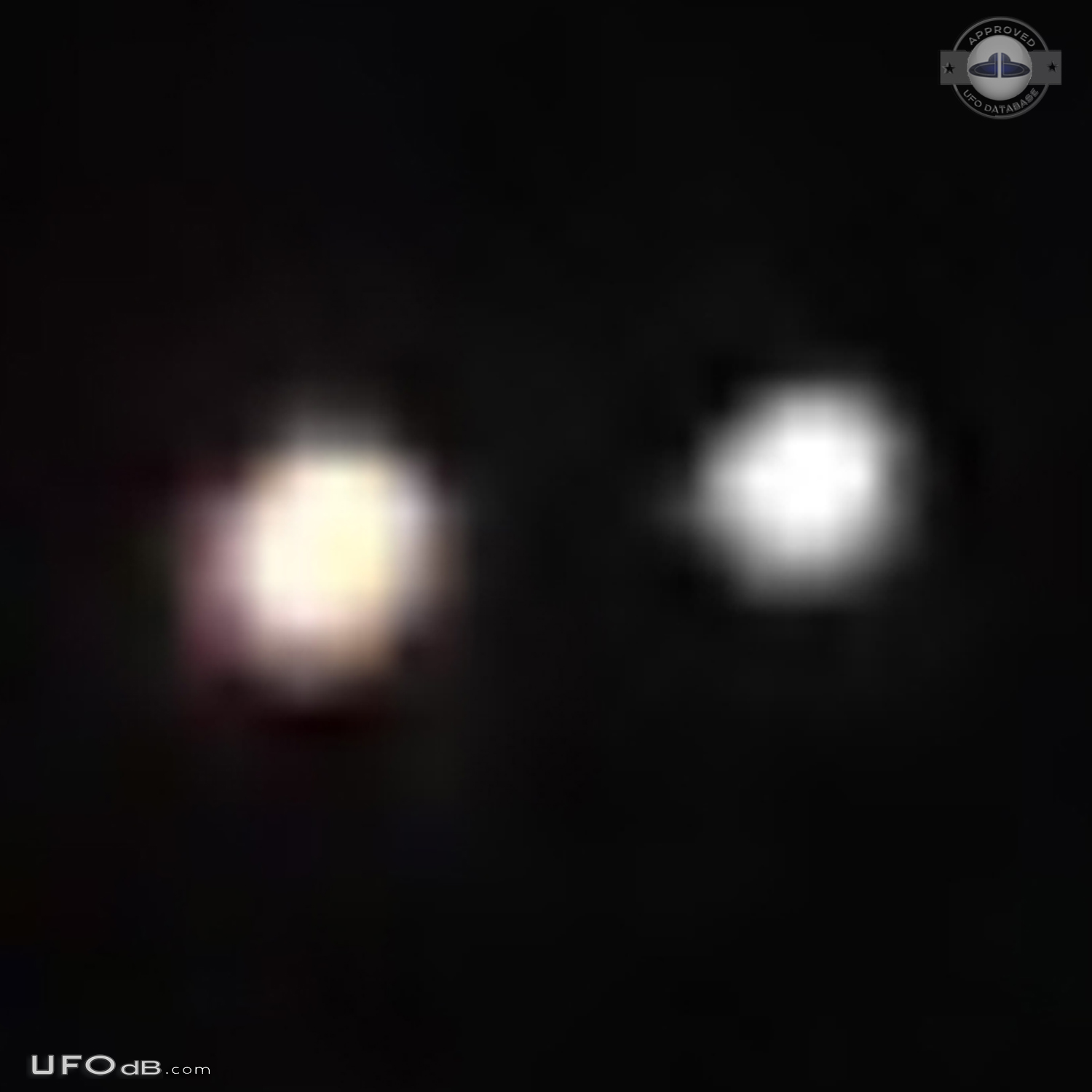 3 bright lights UFOs not too far up in the sky sitting still - Canada UFO Picture #674-3