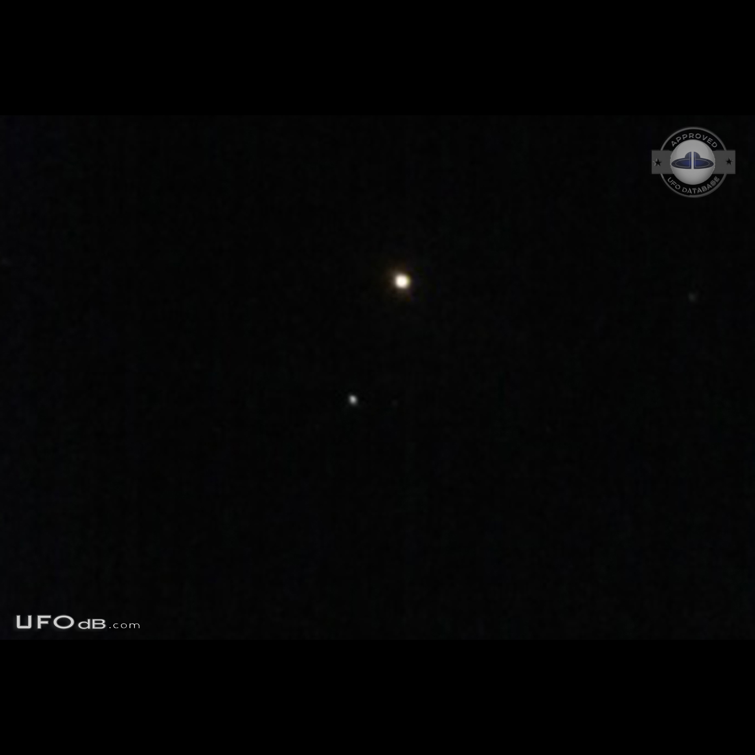 Multi colored triangle with 3 smaller orbs UFOS - Florida USA 2015 UFO Picture #679-1