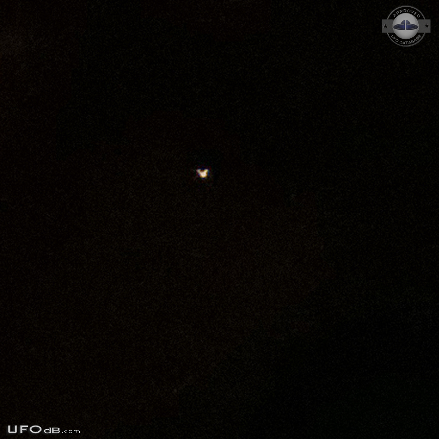 Observed 20+ white/reddish orange orbs UFOs - Louisiana USA 2015 UFO Picture #683-3