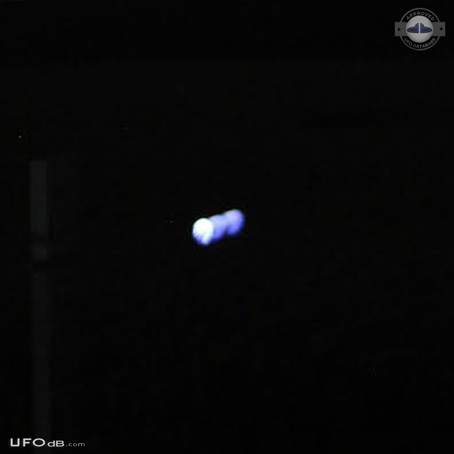 Floating blinking light UFO in the corn field - Lebanon Ohio USA 2014 UFO Picture #690-3