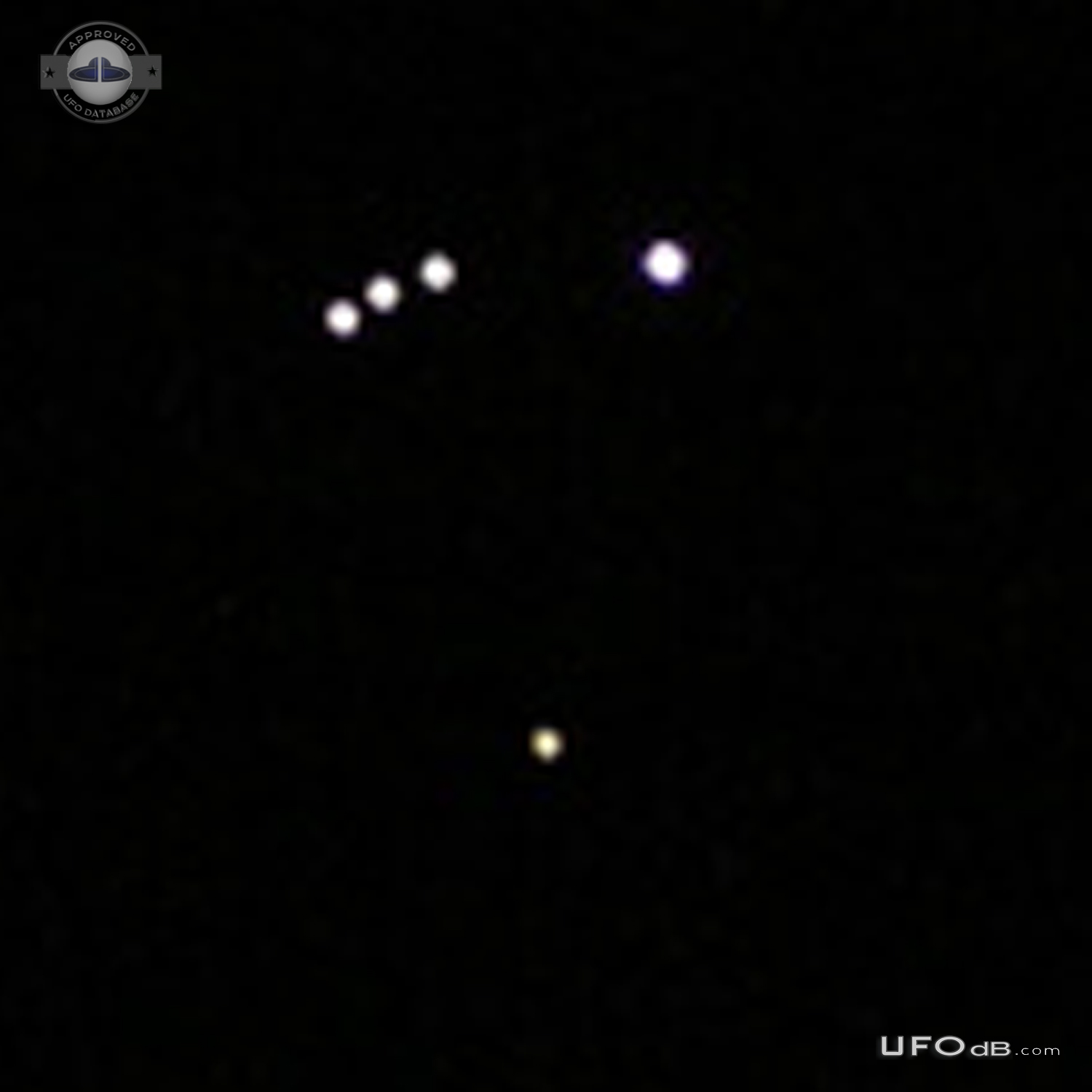 Multiple UFOs alternately flashing and circling each other in groups - UFO Picture #712-5