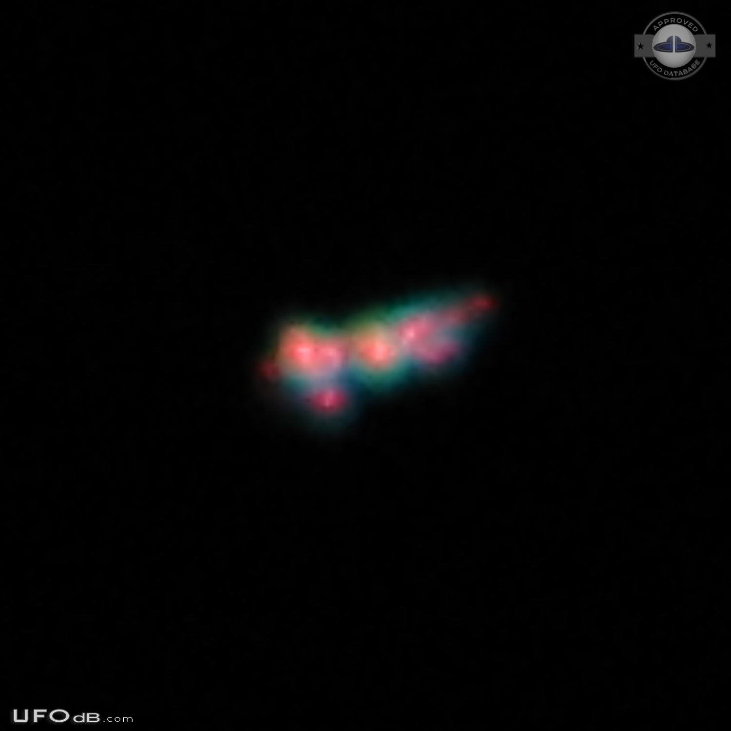 Moon Photos captures strange UFO over El Paso Texas USA September 2014 UFO Picture #715-2