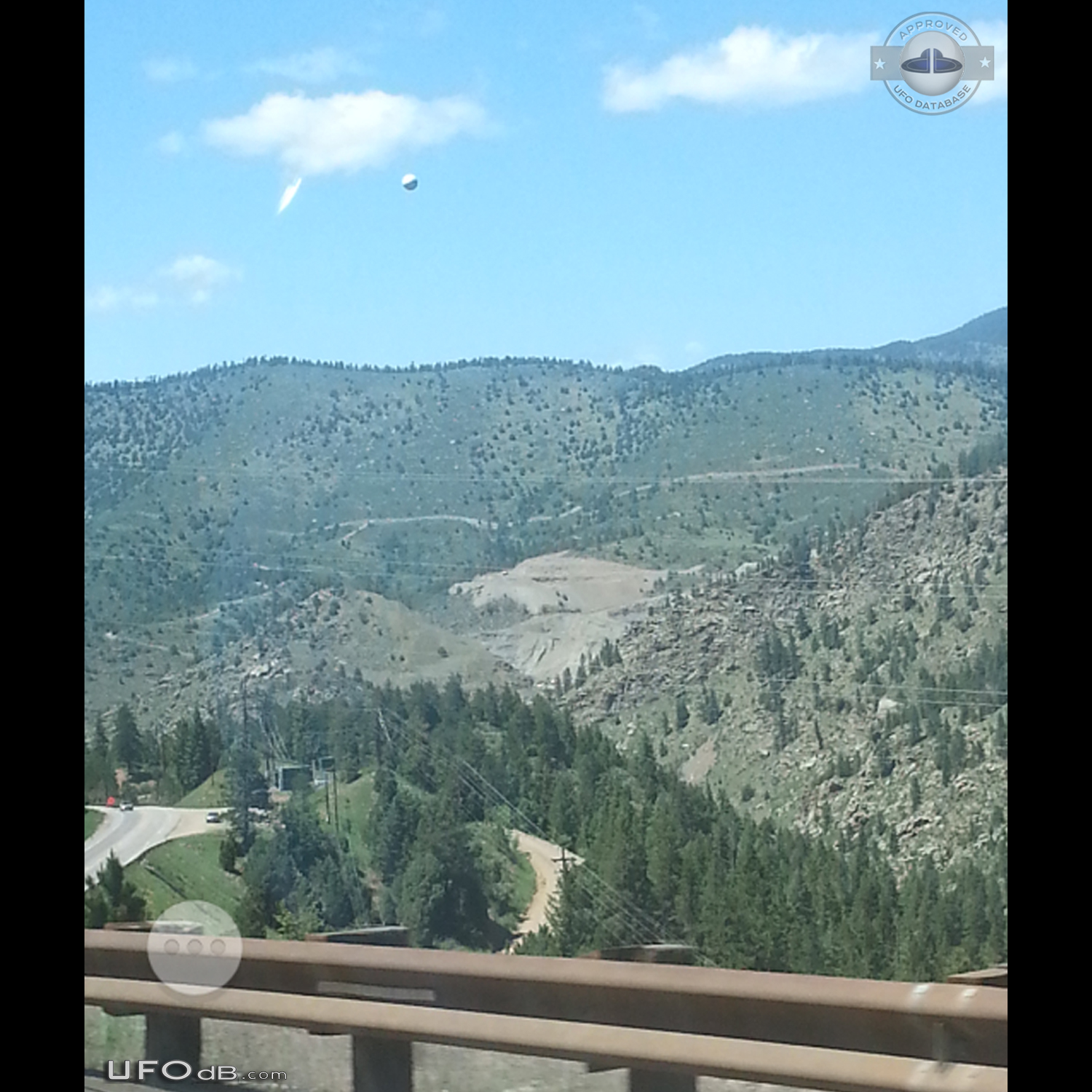 Picture of vacationing in Denver Colorado get UFO sphere in the Sky -  UFO Picture #720-2