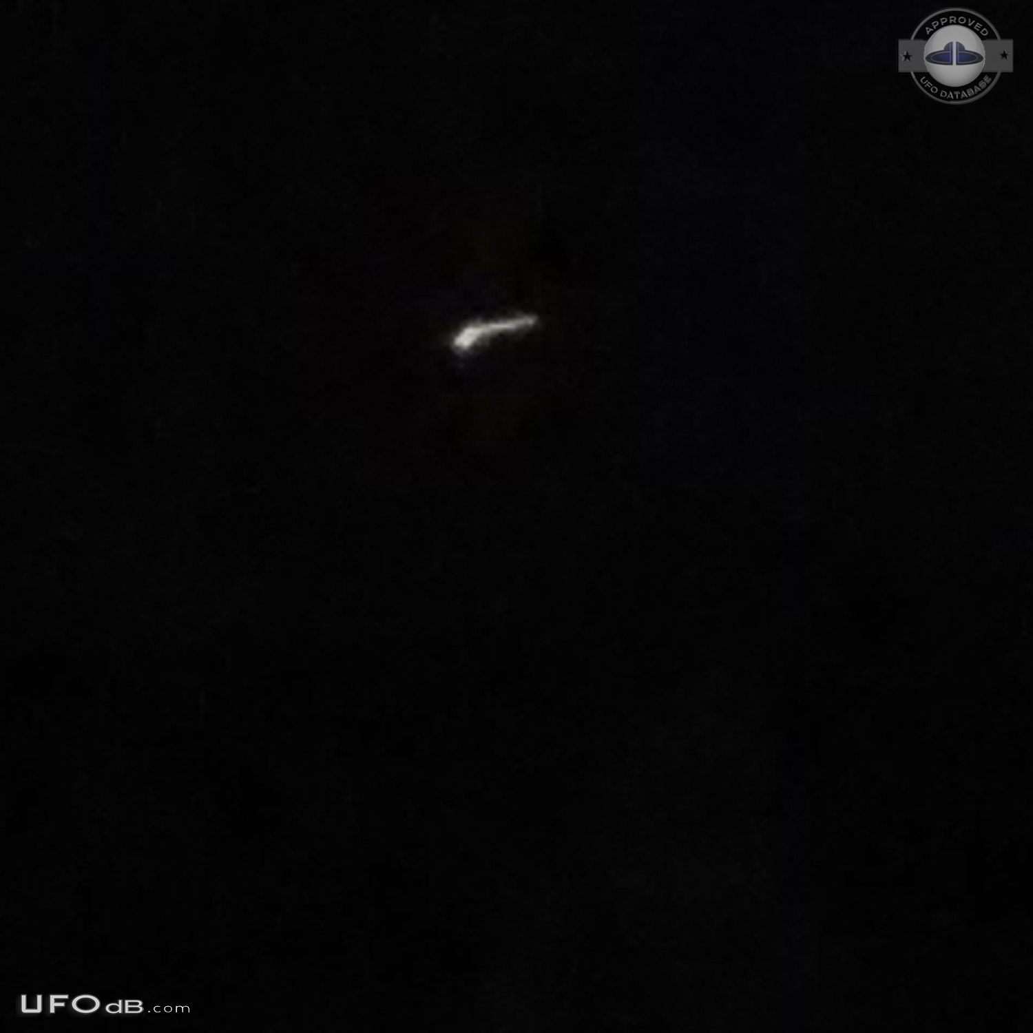Looked like a star far, closer you could see it was UFO triangle with  UFO Picture #724-3