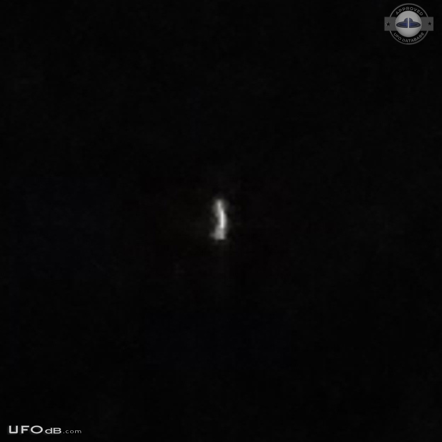 Looked like a star far, closer you could see it was UFO triangle with  UFO Picture #724-5