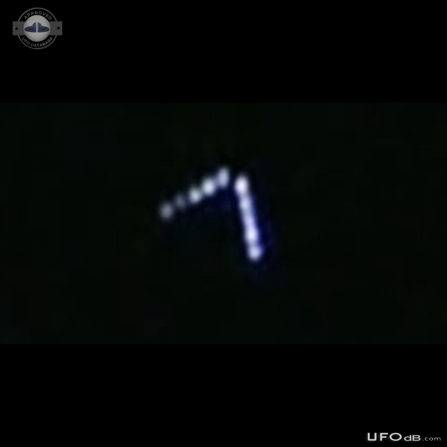 V-Shaped Silent Flying UFO Seen through thin clouds - Lehigh Acres Flo UFO Picture #735-2