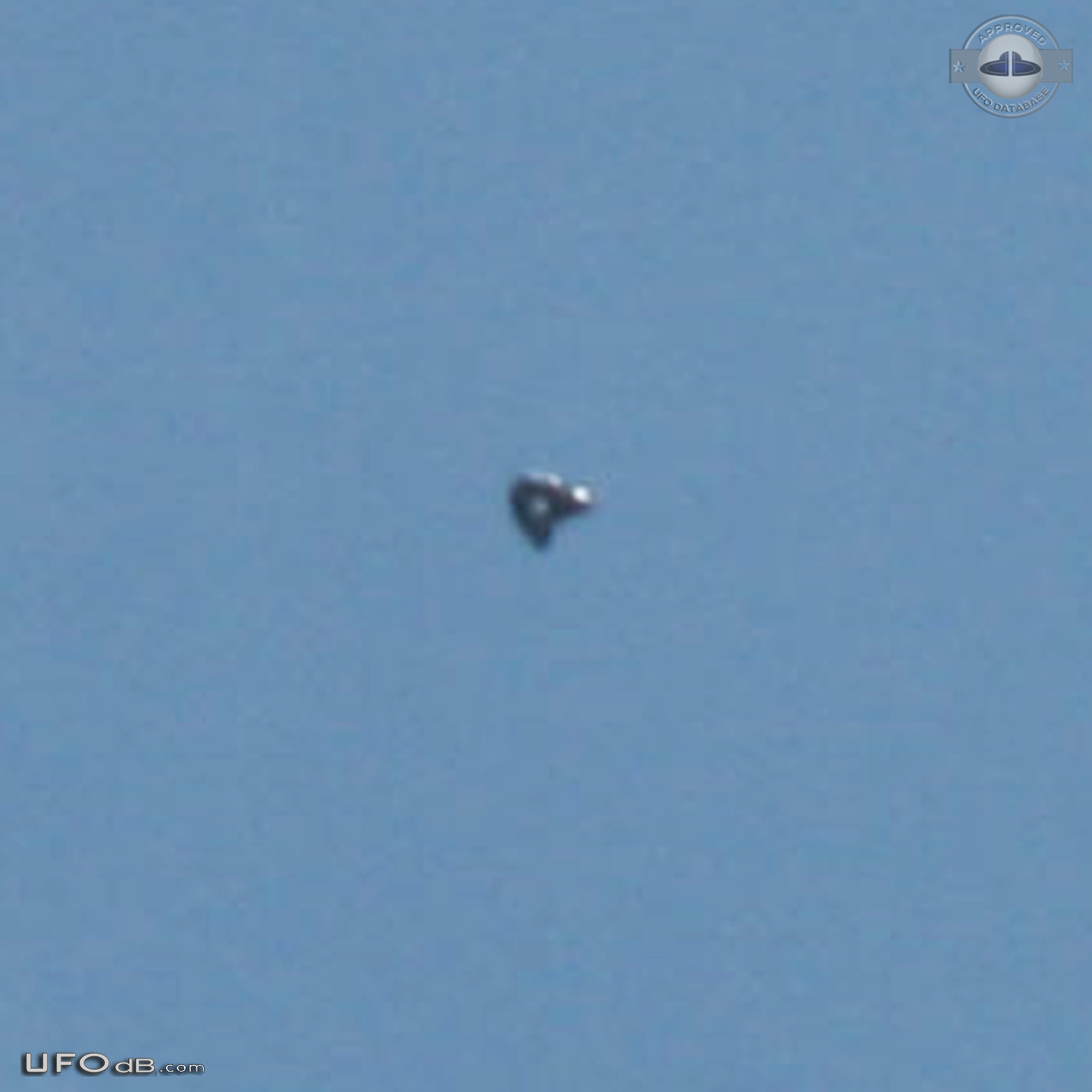 Watched UFO first in the west move quickly through to north east - Gle UFO Picture #740-6
