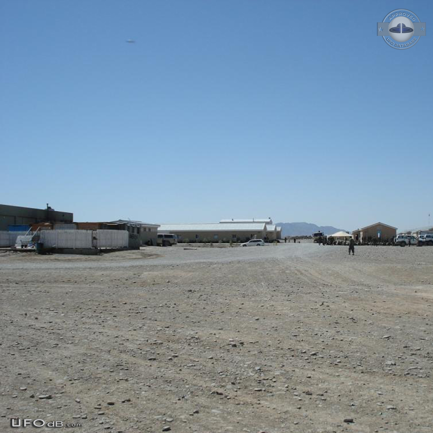 Object captured when taking photo at NATO base site Kandahar Afghanist UFO Picture #748-2