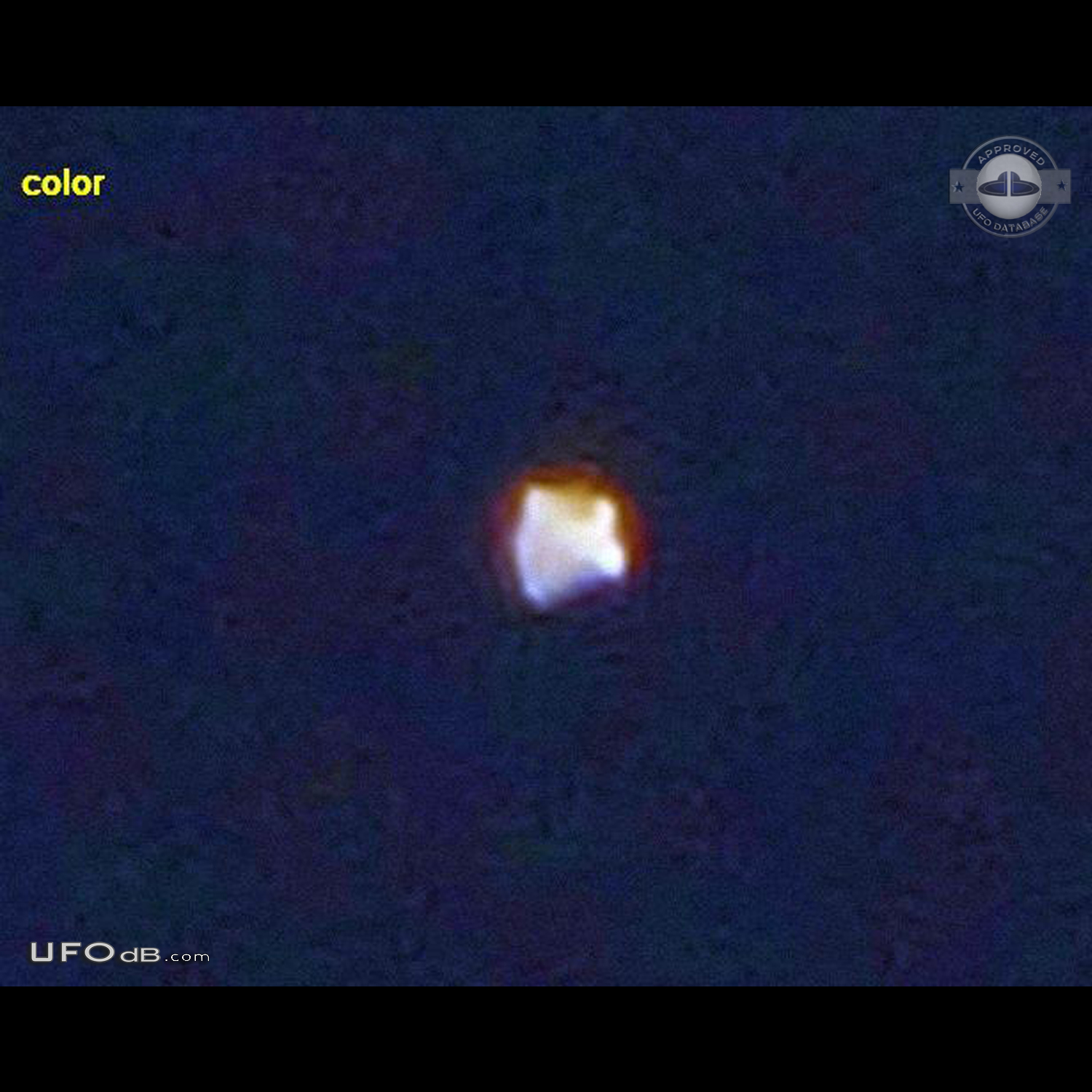 Orb but when I take photos It’s triangle - UFO Shahrekord Iran 2015 UFO Picture #751-4