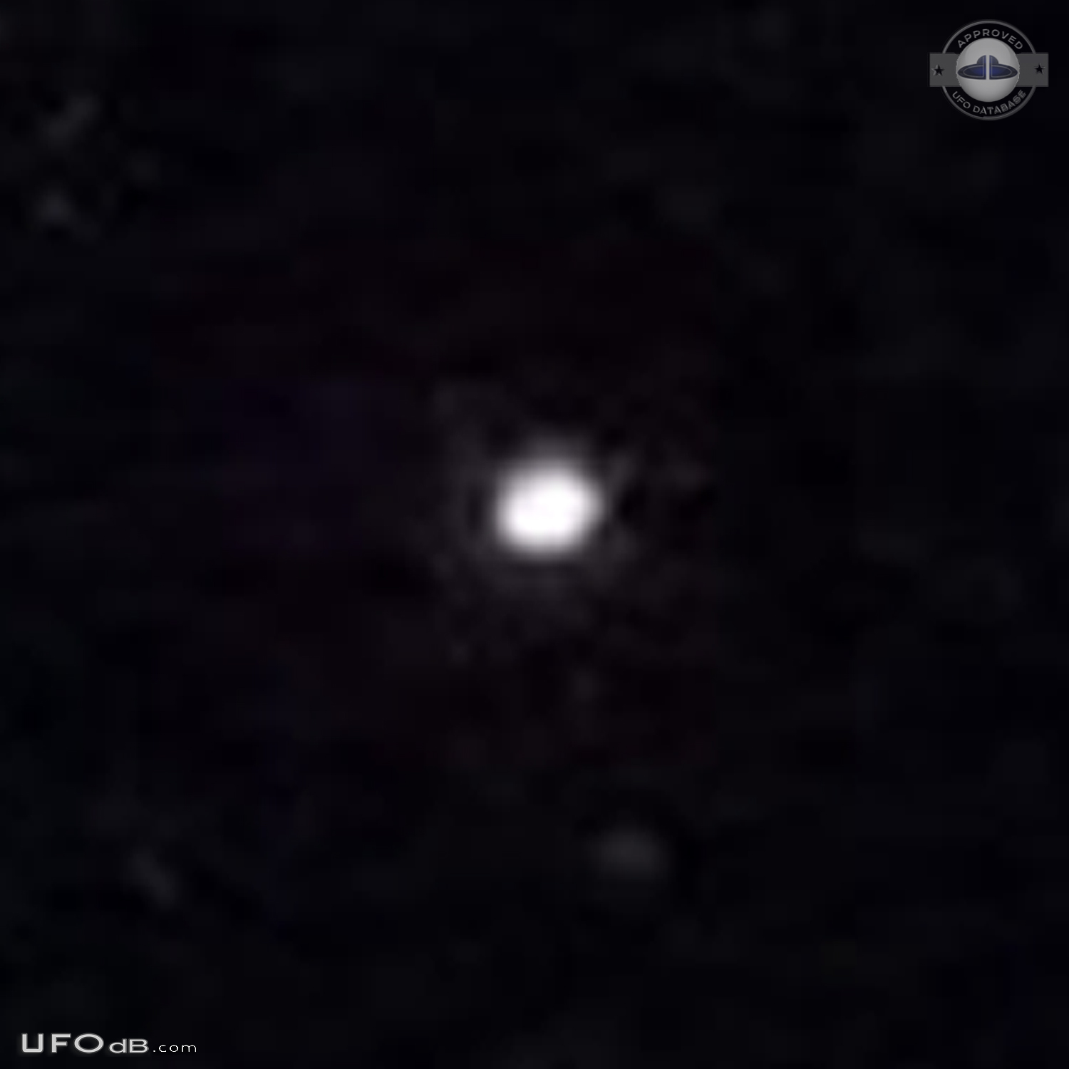 Took a picture of the huge harvest moon that night. Hartford South Dak UFO Picture #752-5