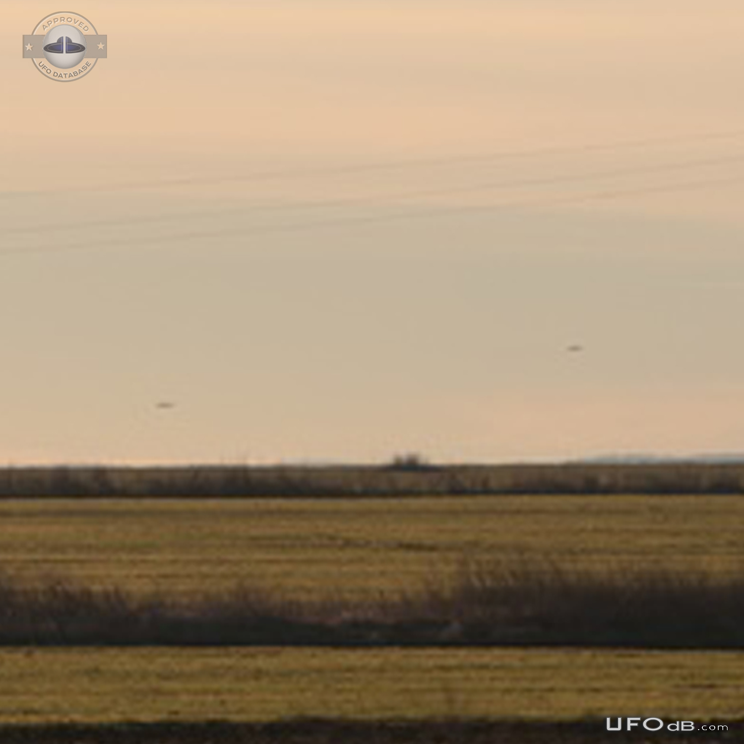 Fighter jets chasing UFOs in Stoil Voyvoda near Nova Zagora Bulgaria 2 UFO Picture #781-3