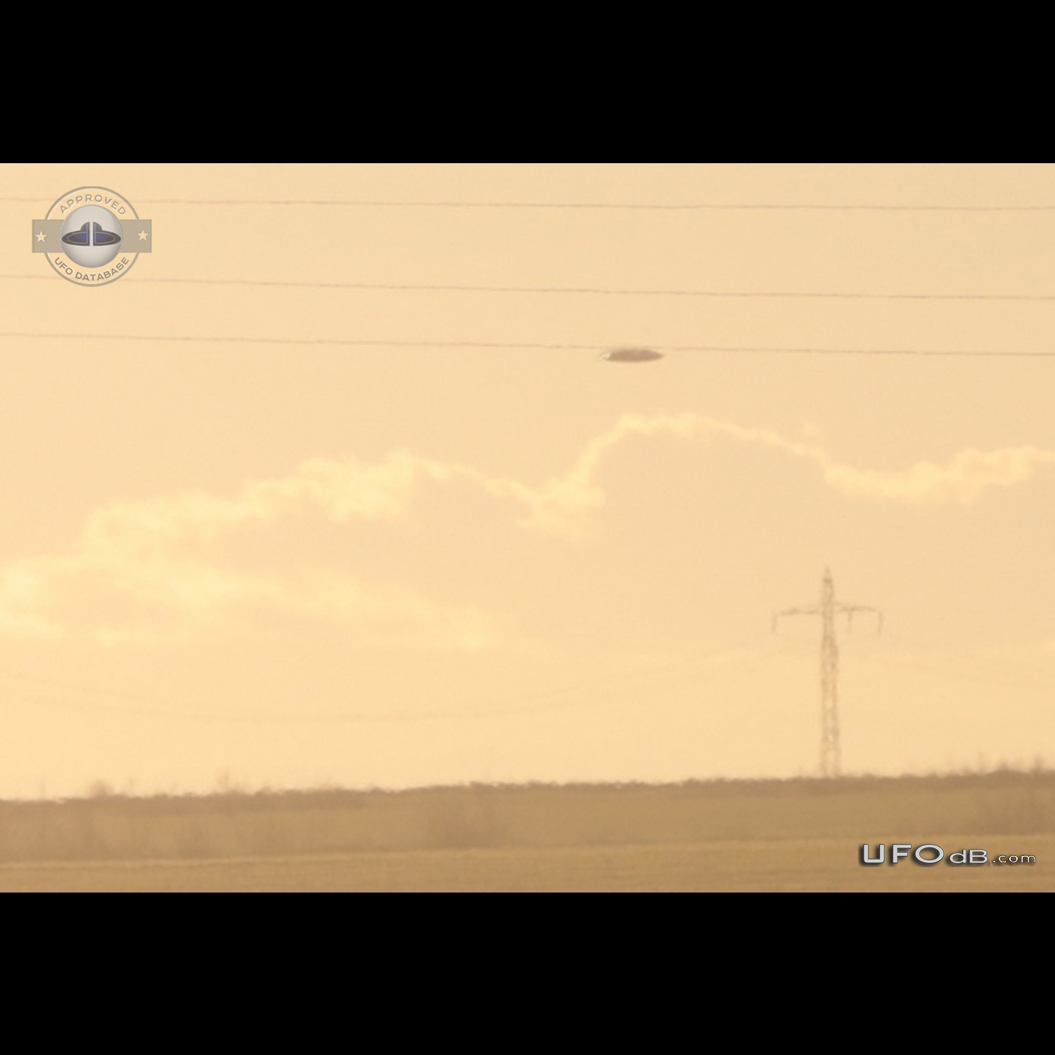 Fighter jets chasing UFOs in Stoil Voyvoda near Nova Zagora Bulgaria 2 UFO Picture #781-5