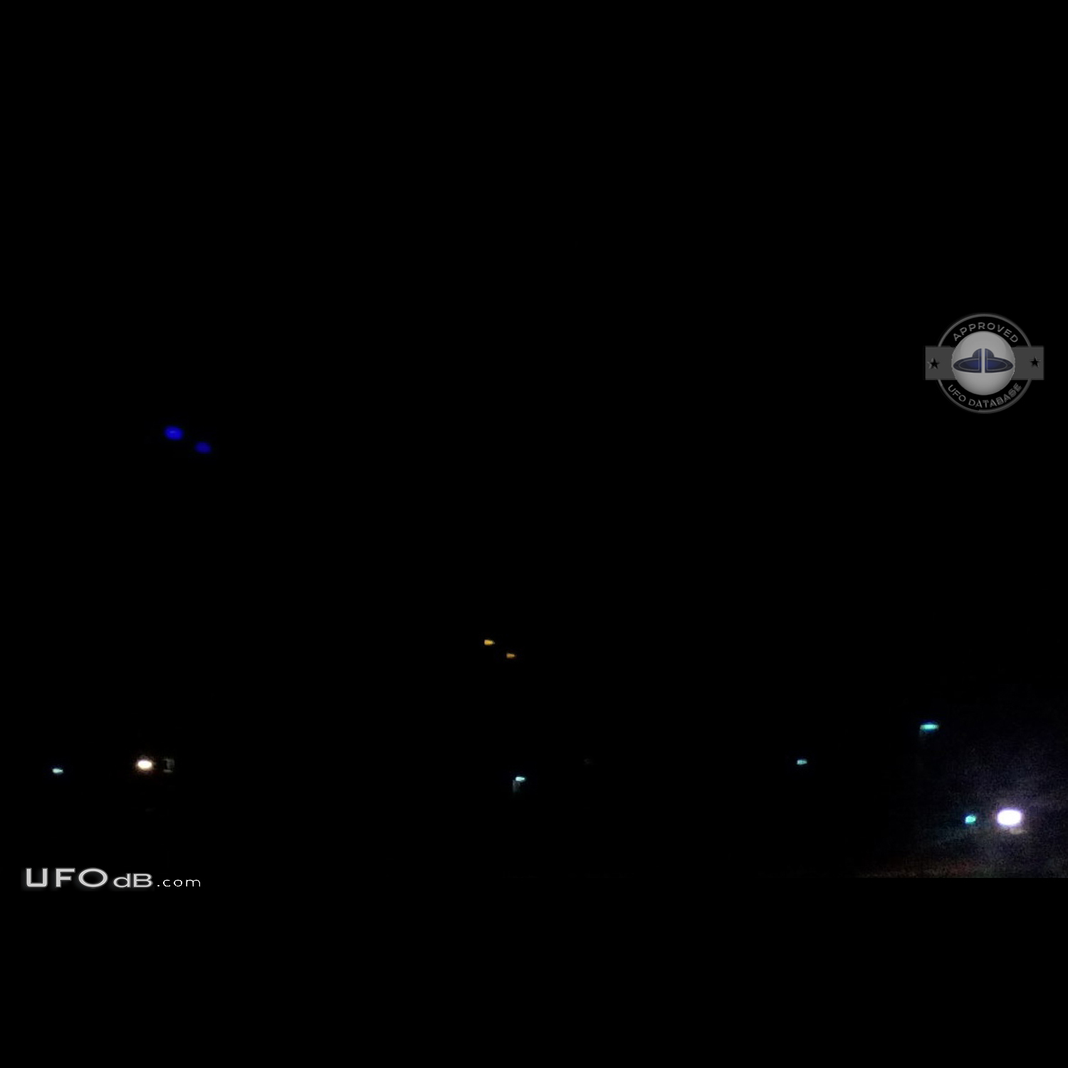 Two triangular UFO at low altitude - Kernersville North Carolina USA 2 UFO Picture #790-1
