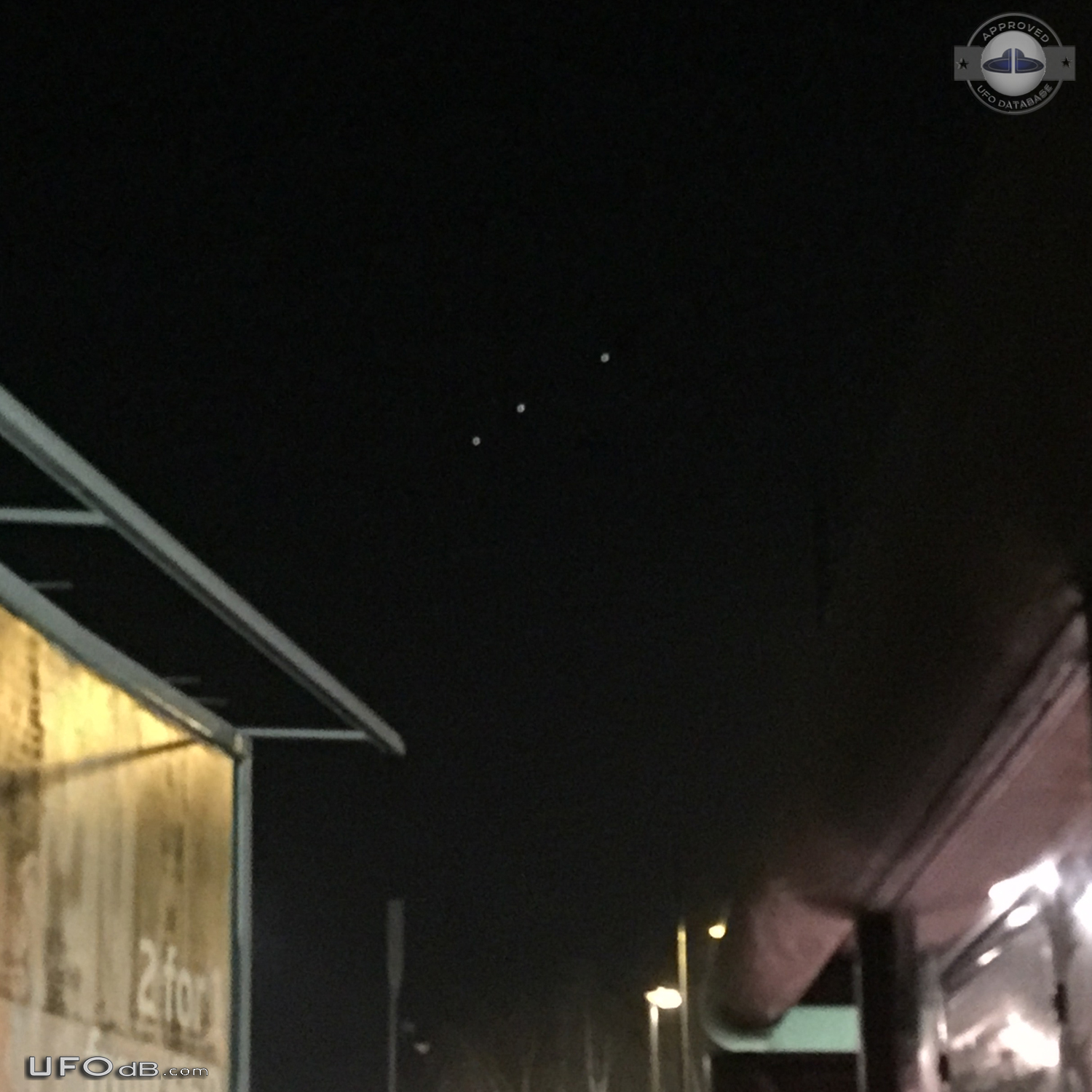 3 large orange red colored spheres UFOs Romford London England 2016 UFO Picture #793-4