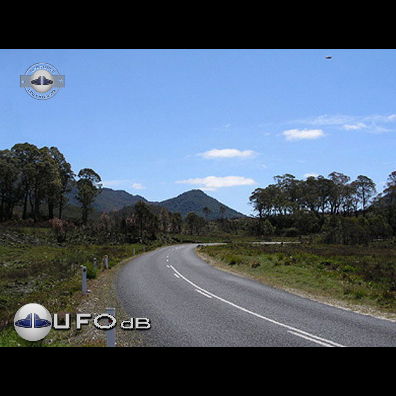 UFO picture taken in Tasmania on A10 highway going from south to north UFO Picture #80-1