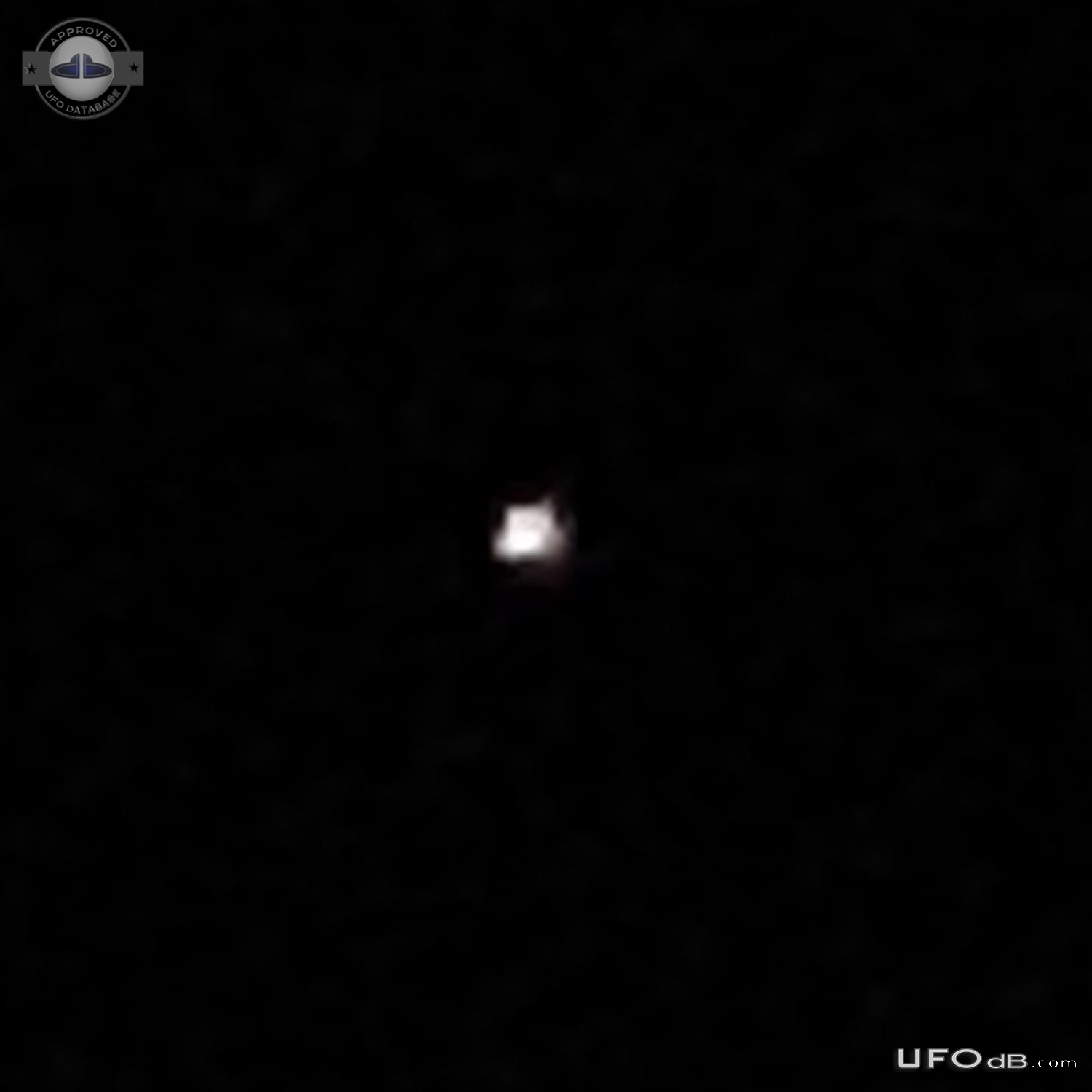 Bright triangular UFOs hovering not far from the ground Plymouth UK 20 UFO Picture #808-3